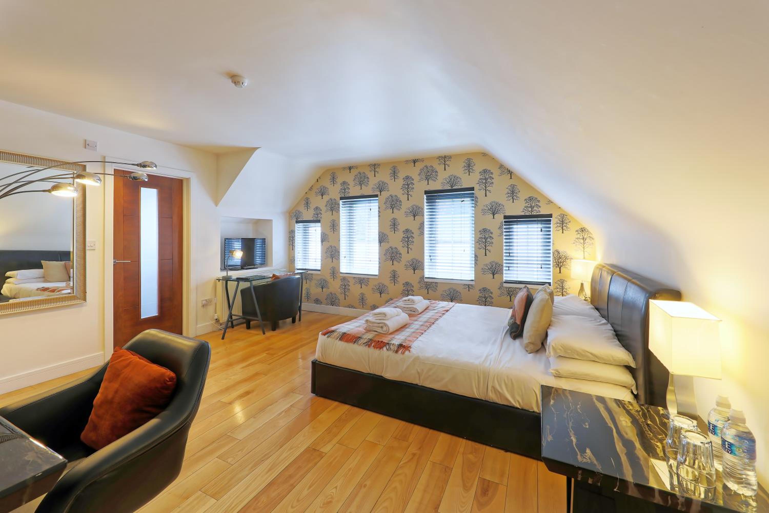 Deluxe Double Room photo 2