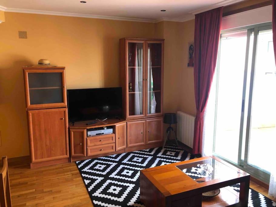 Two-Bedroom Apartment photo 2