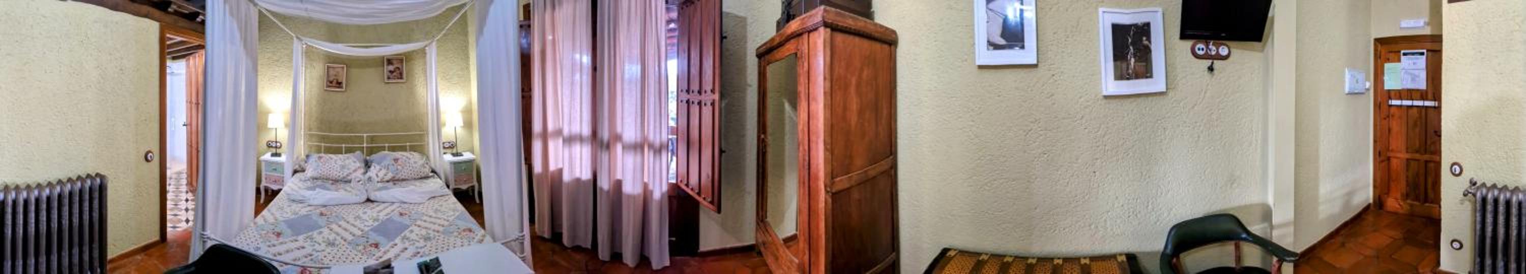 Deluxe Double Room photo 2