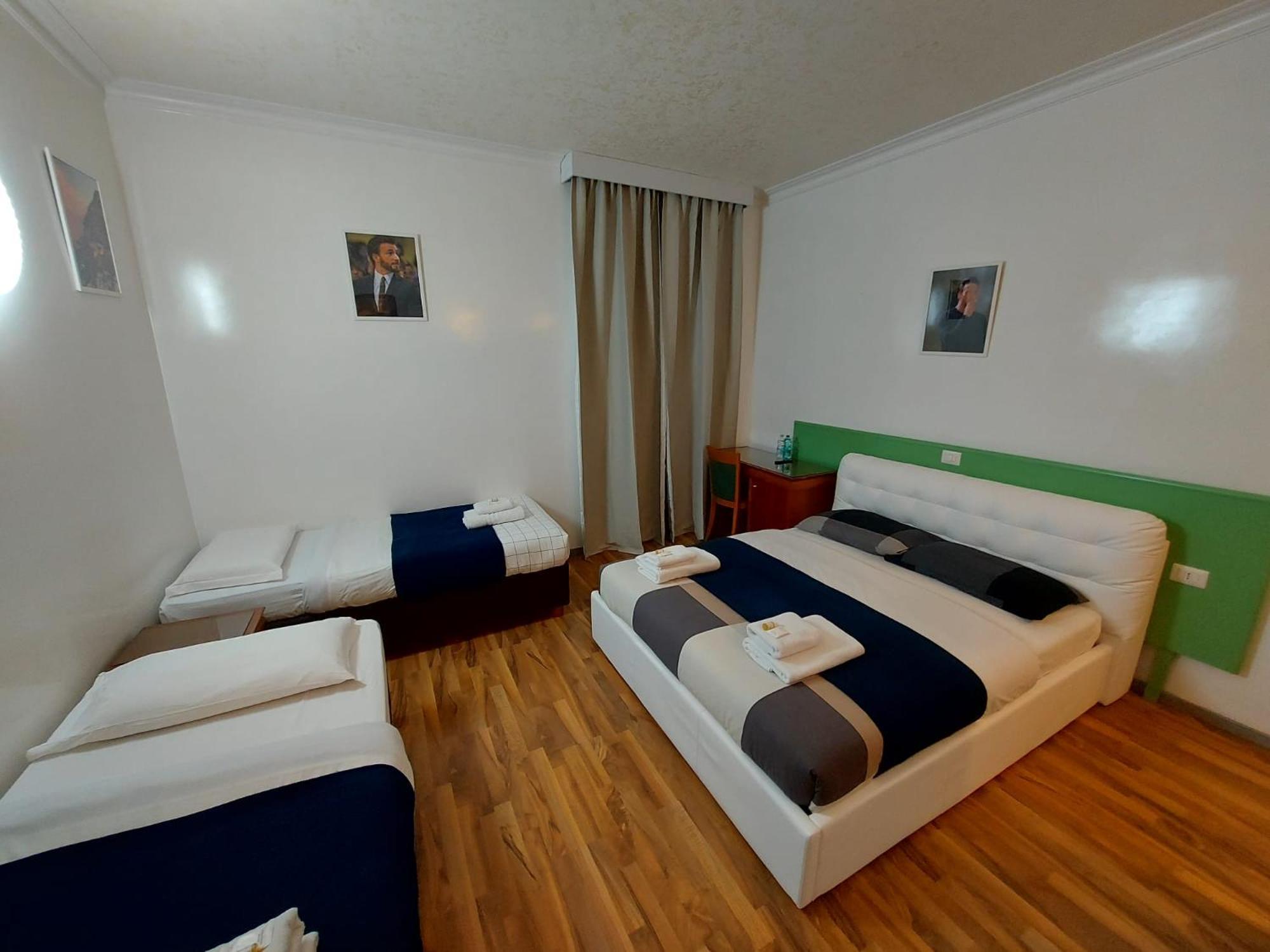 Classic Quadruple Room