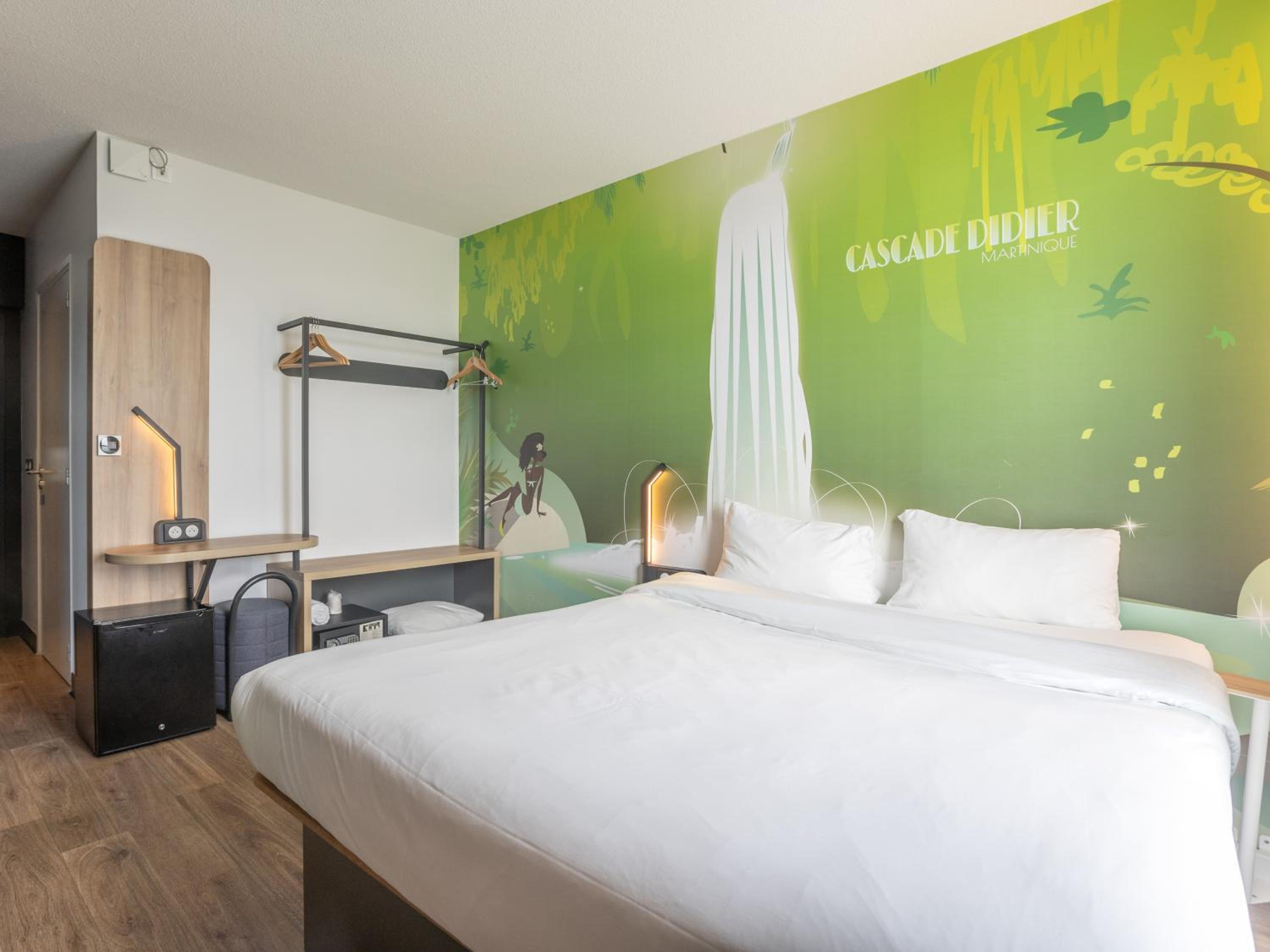 Double Room with Sea View - Photo 6