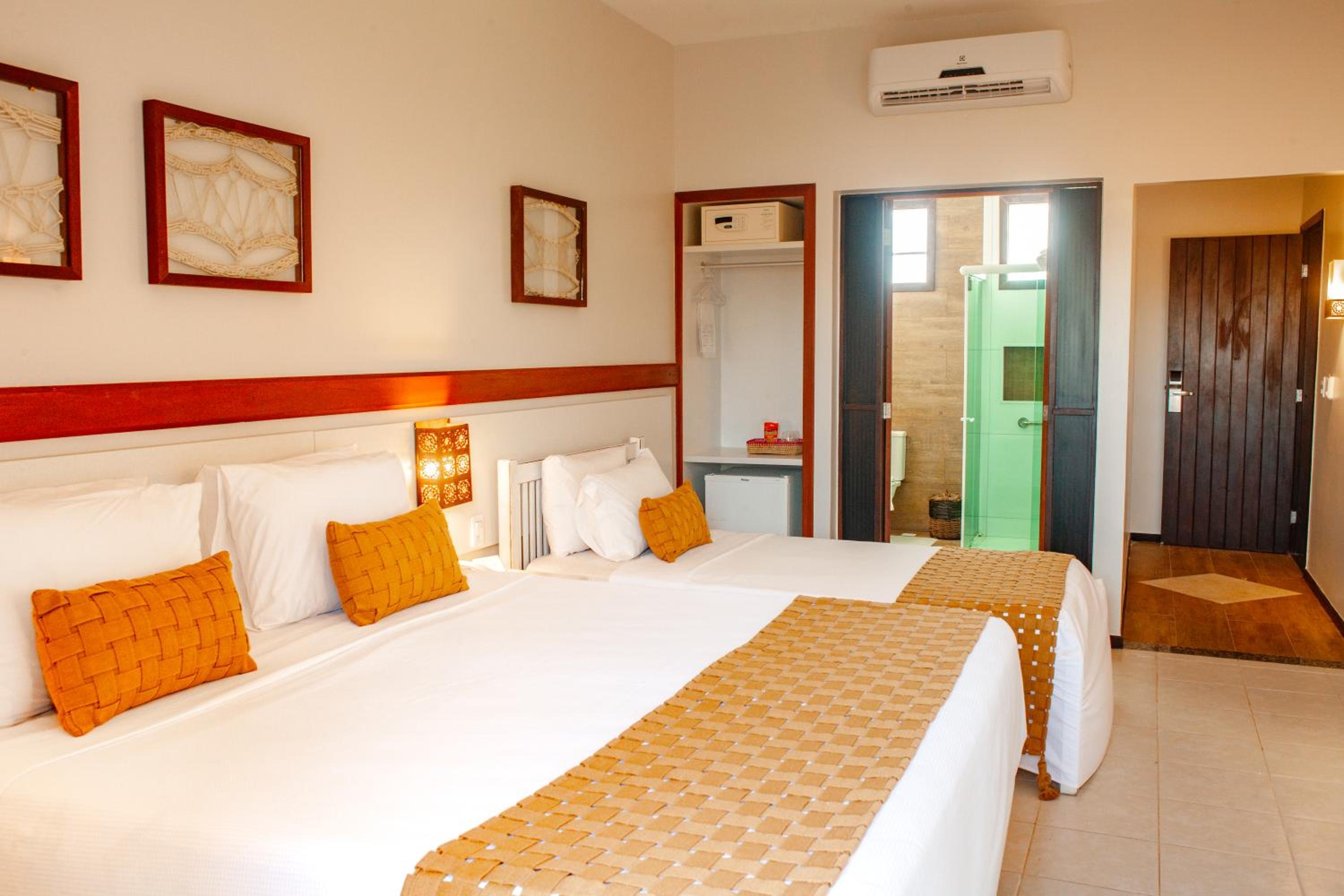 Standard Suite - Photo 1