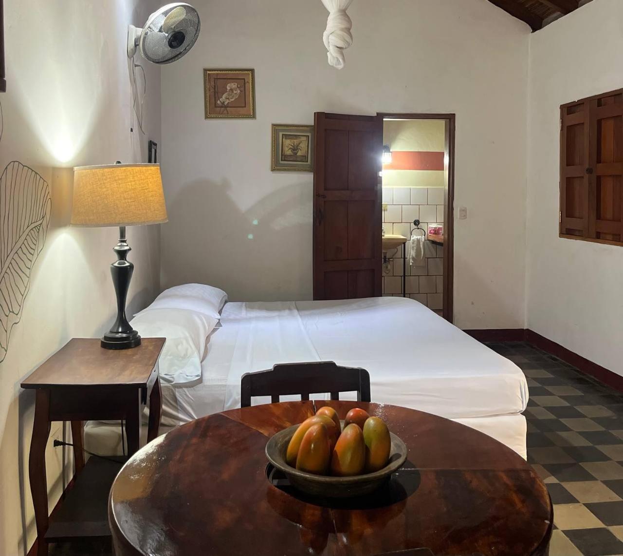 Deluxe Double Room with Extra Bed photo 3