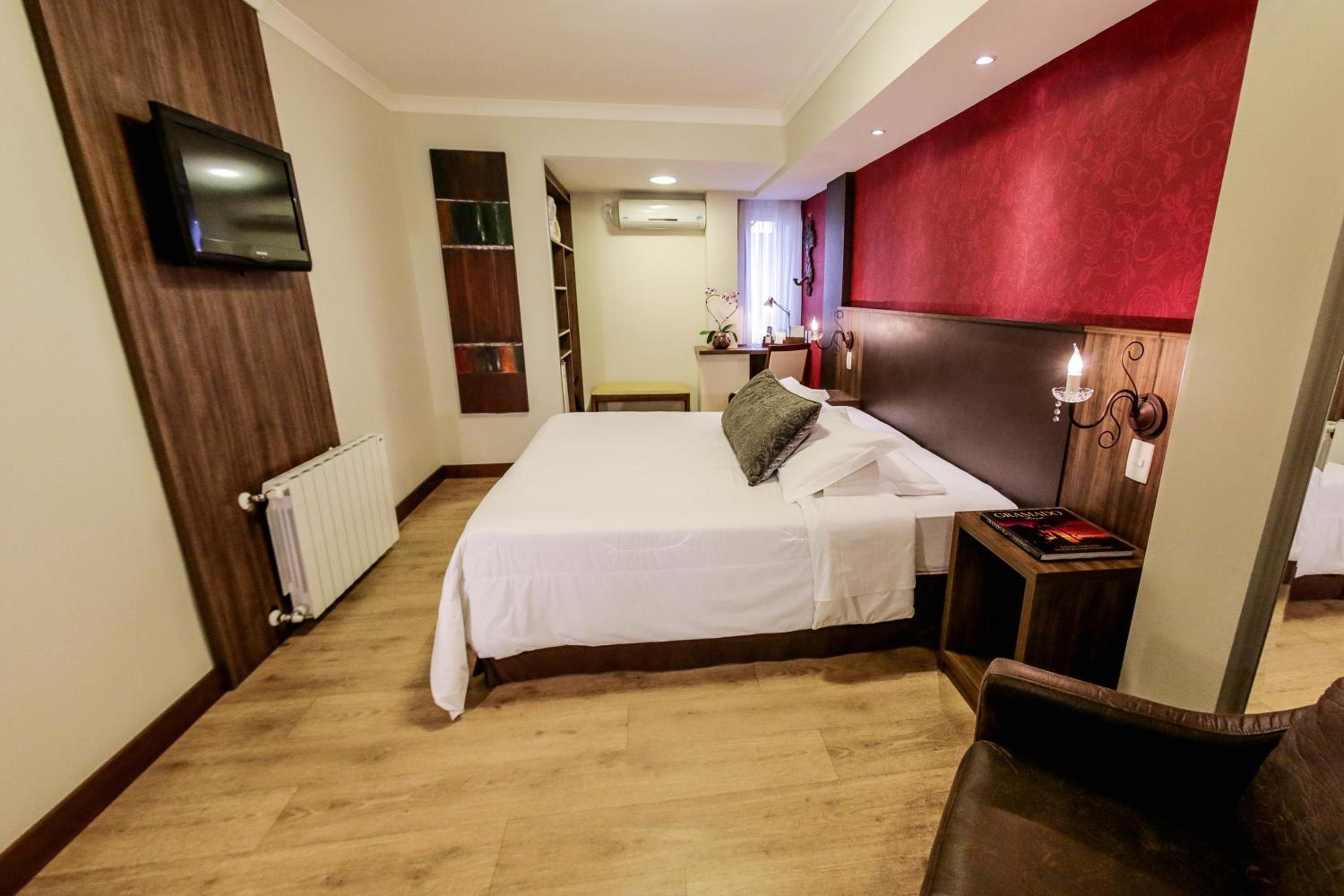 Standard Double Room photo 3