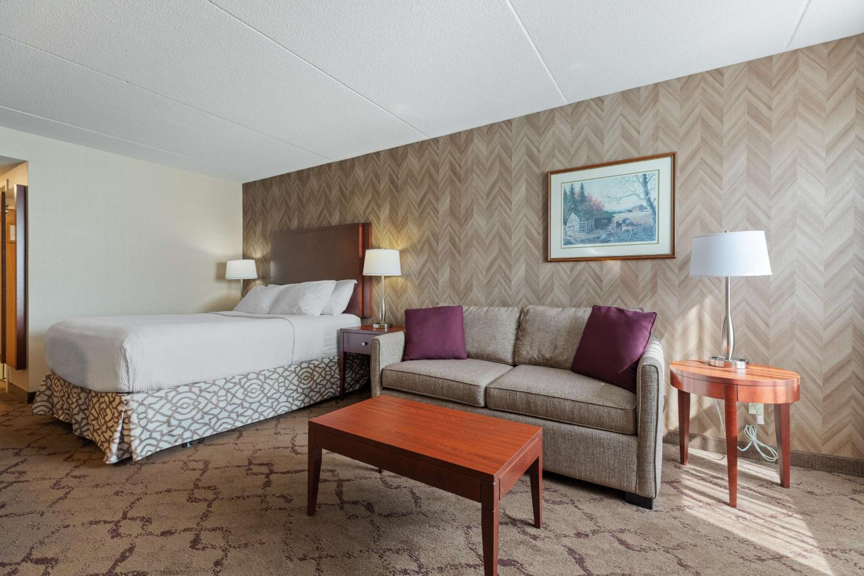 Queen Room - Non Smoking - Photo 1
