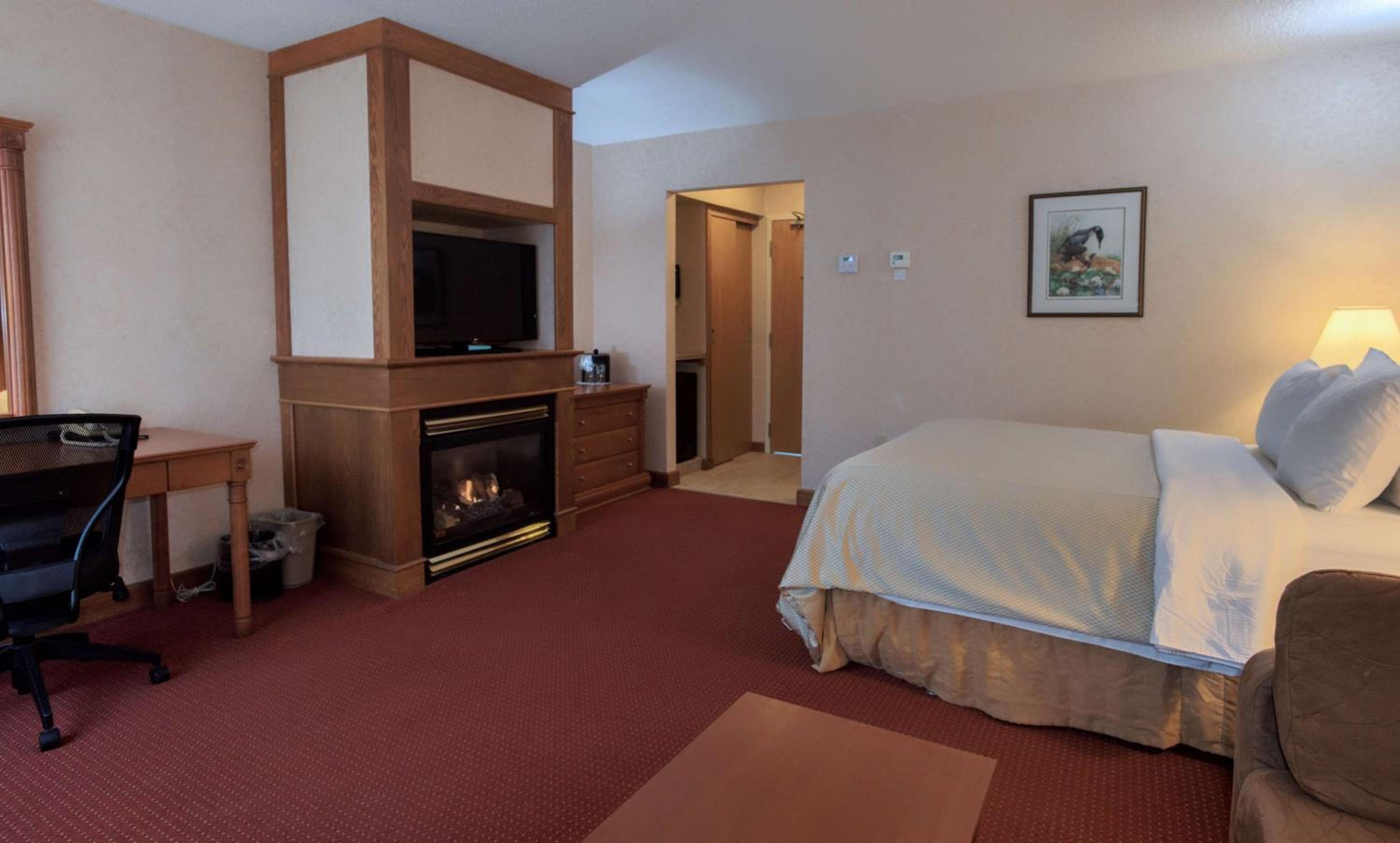 Queen Room with Fireplace - Non-smoking - Photo 1