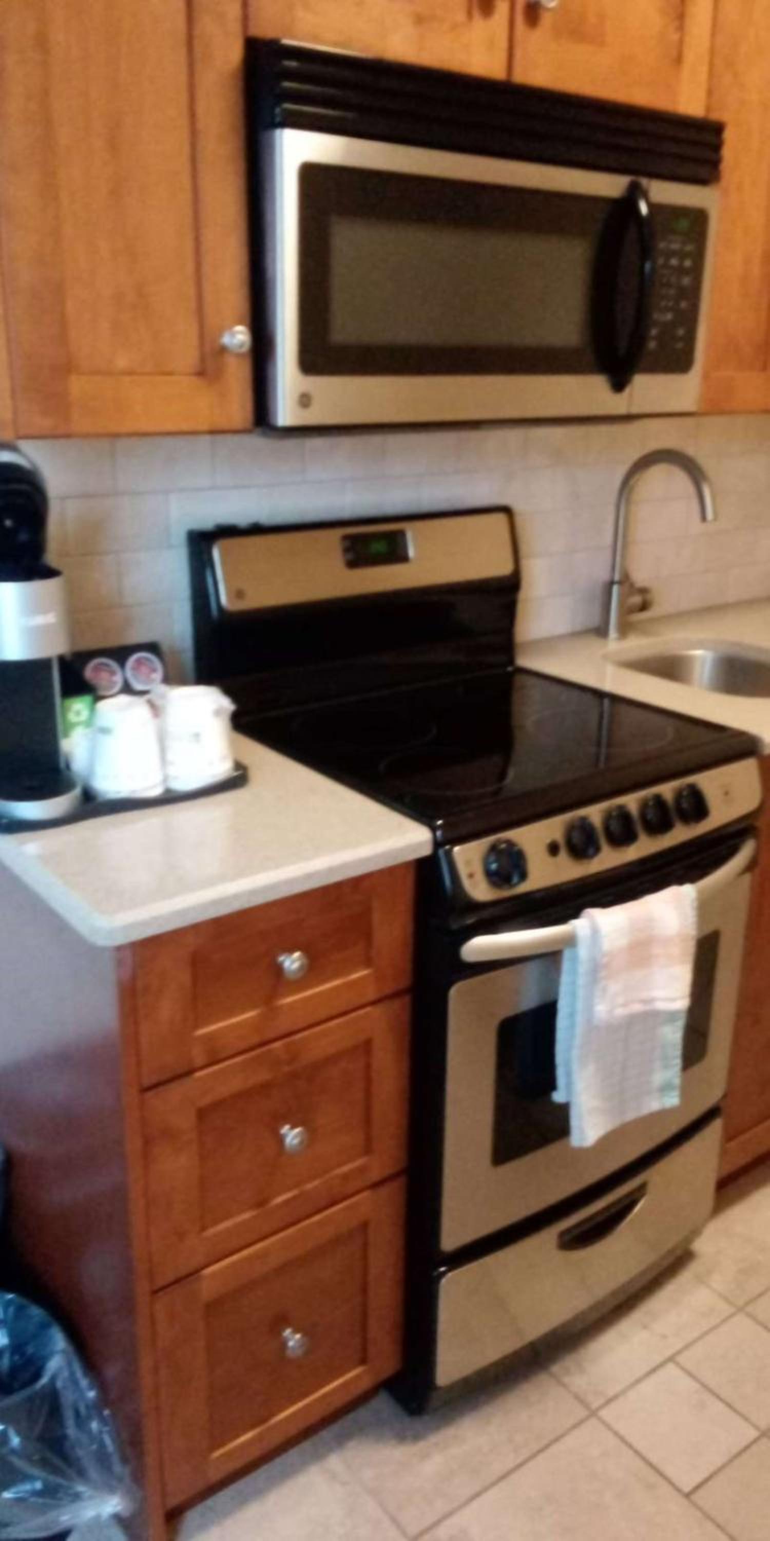Queen Room with River View with Kitchenette - Non-smoking - Photo 4