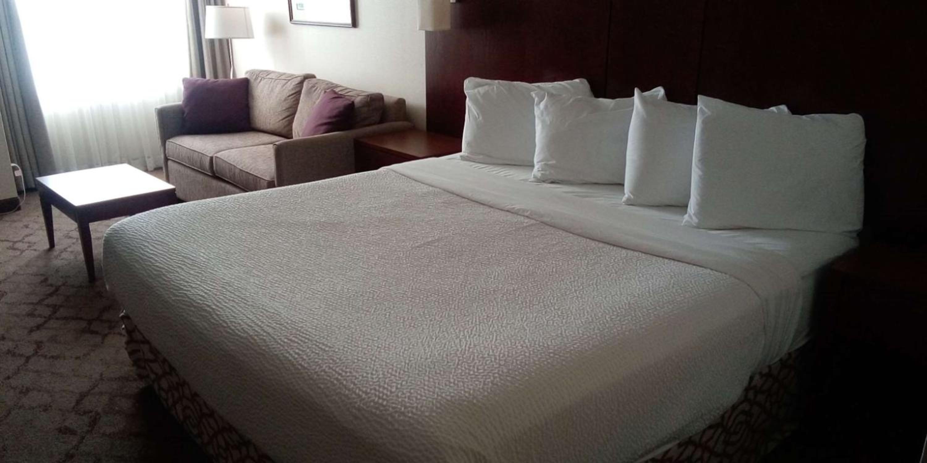 Queen Room with Sofa Bed - Non-smoking - Photo 5