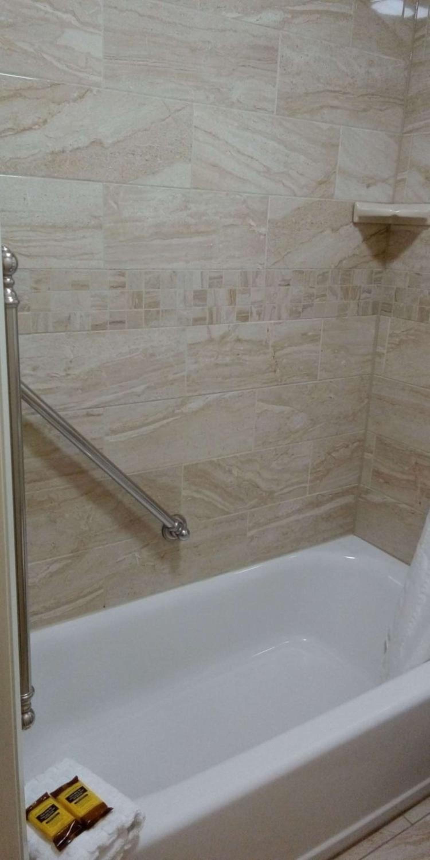 Double Room with Two Double Beds with River View - Non-smoking - Photo 4