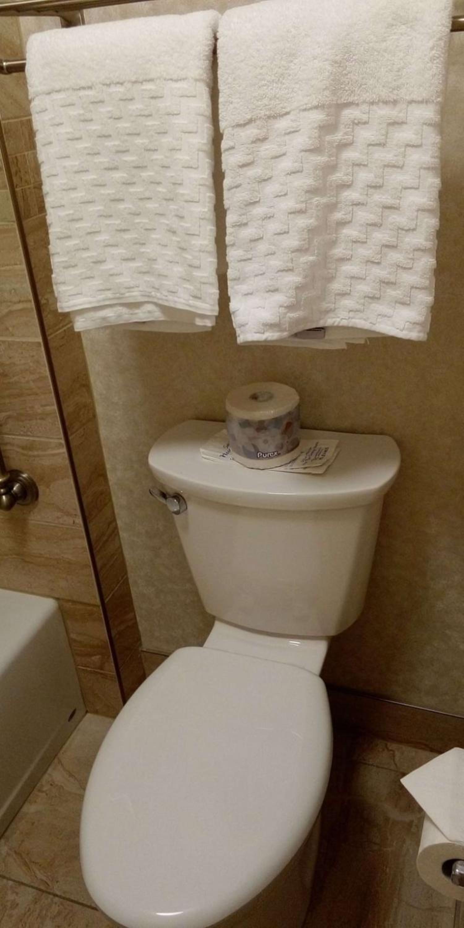 Queen Room with River View - Non-smoking - Photo 4