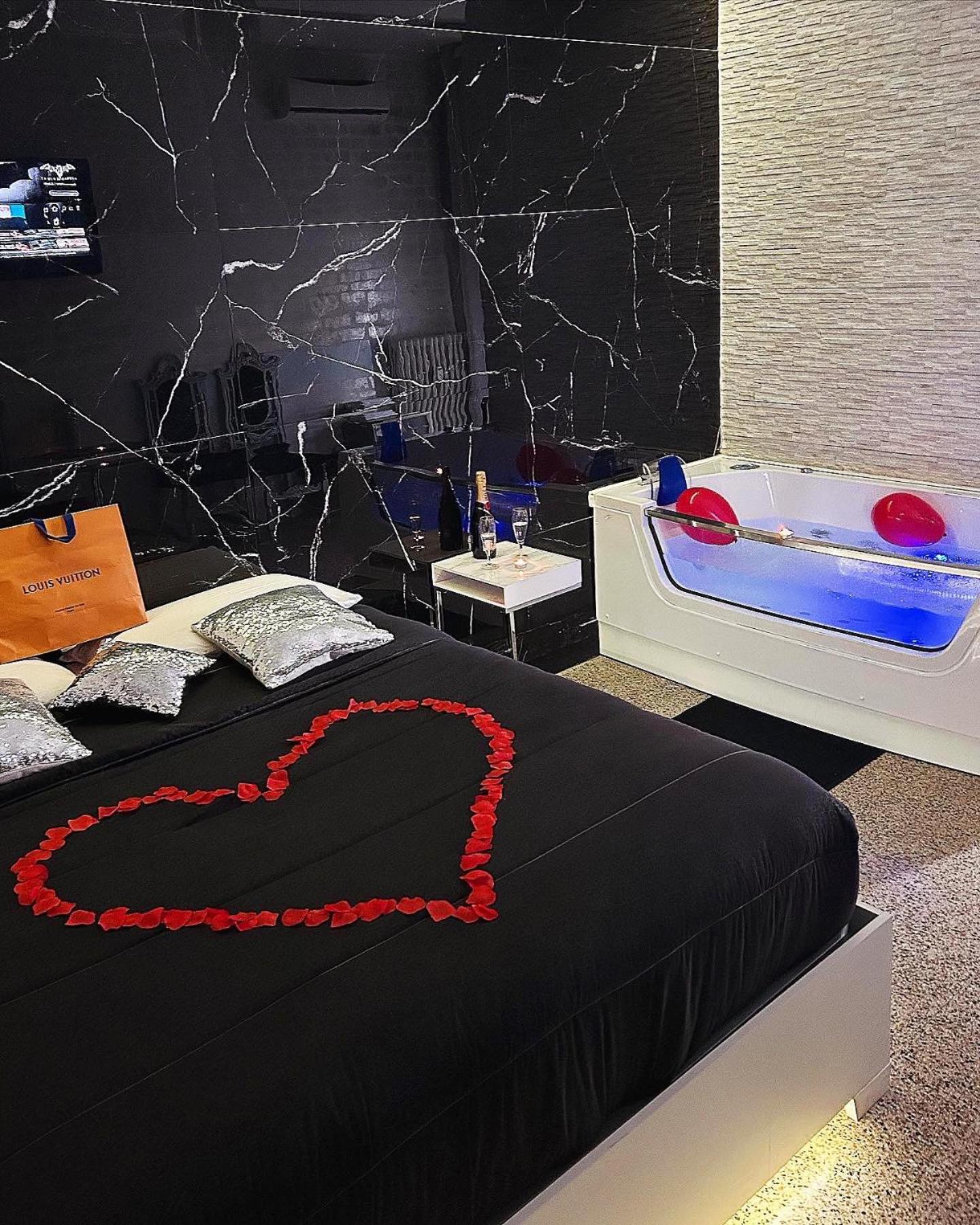 Double Room with Spa Bath
