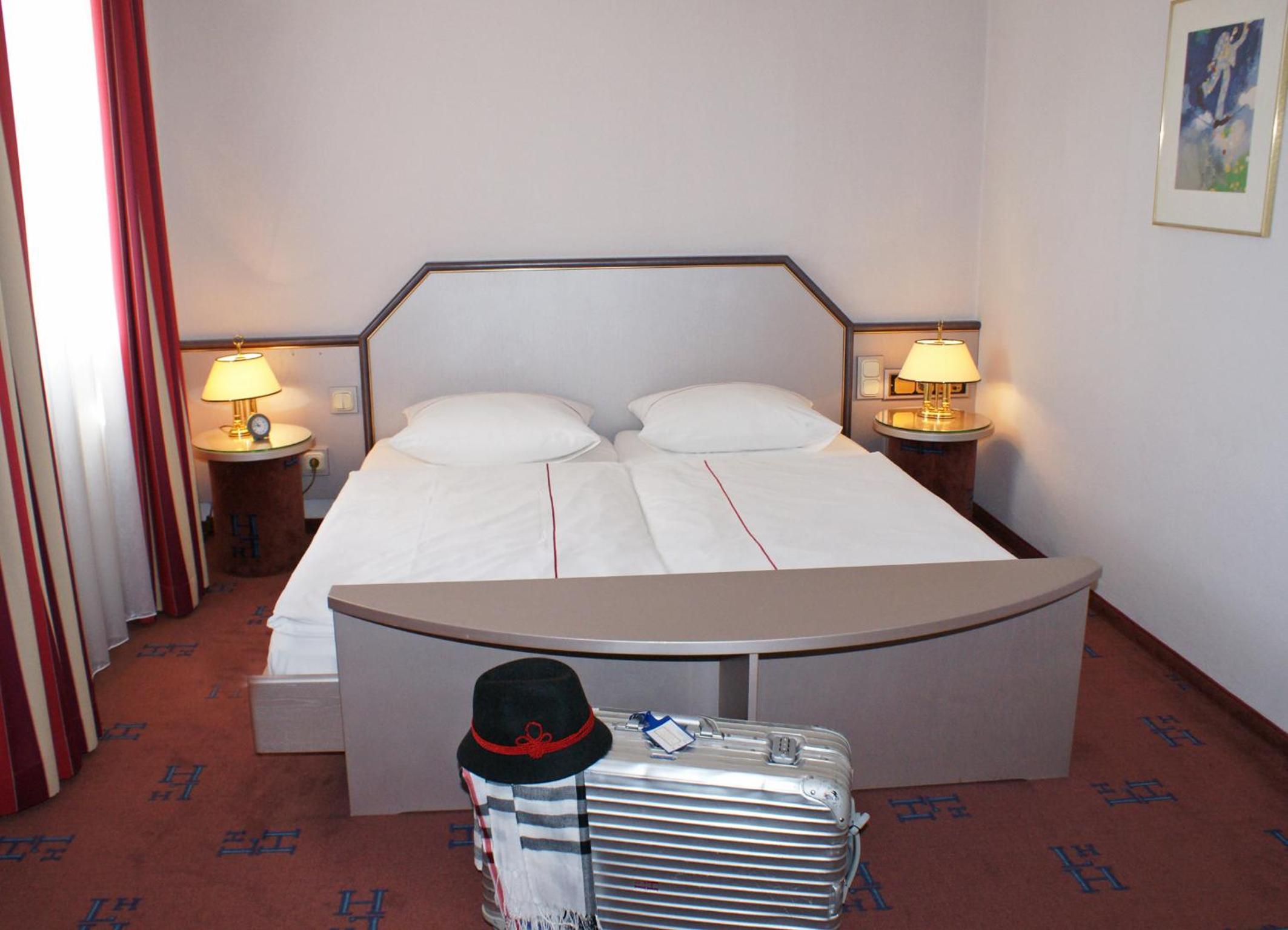 Double Room - Photo 2