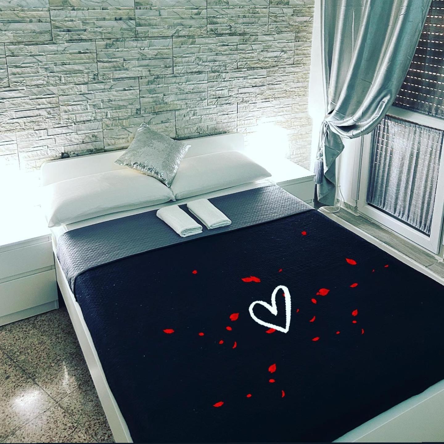 Double Room with Private External Bathroom