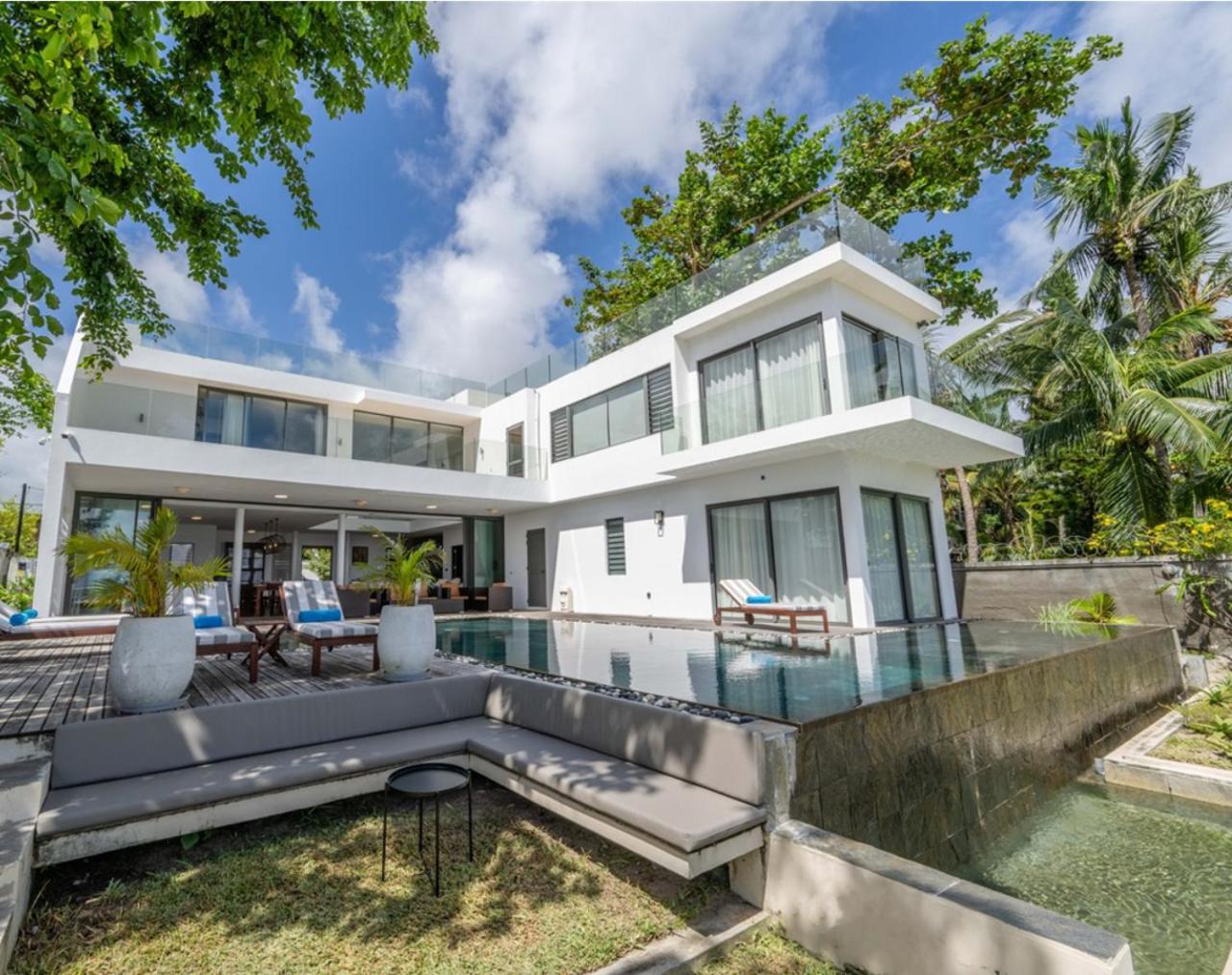 Villa - Beach Front photo 3