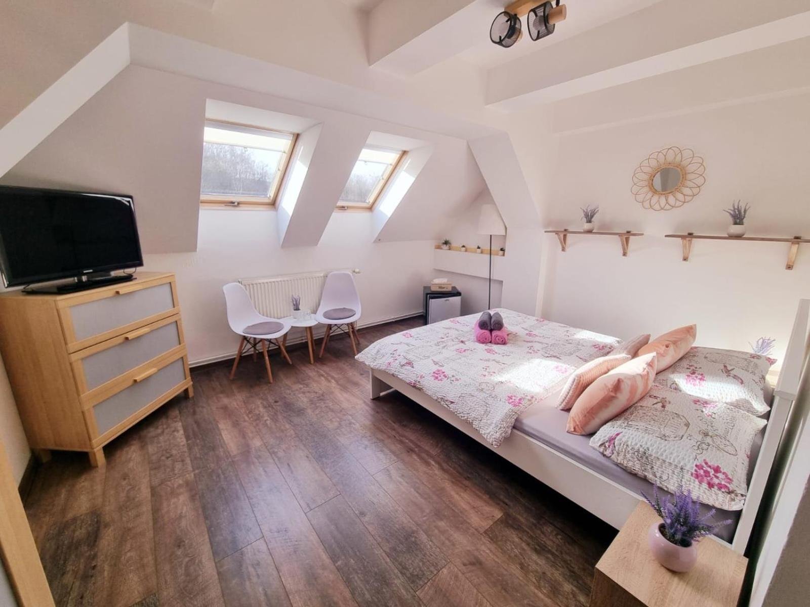 Double Room with Private Bathroom