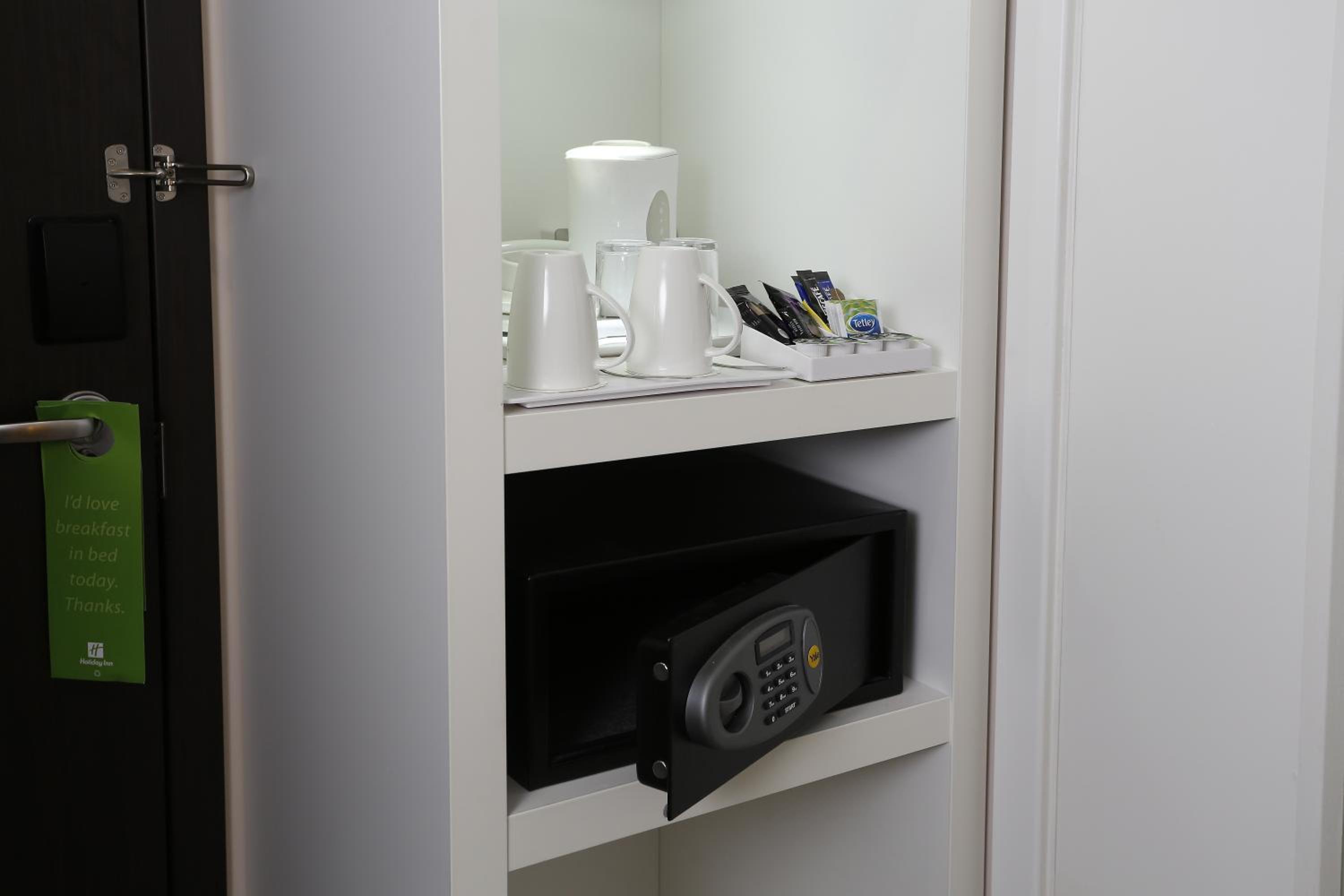 Double Room - Photo 3