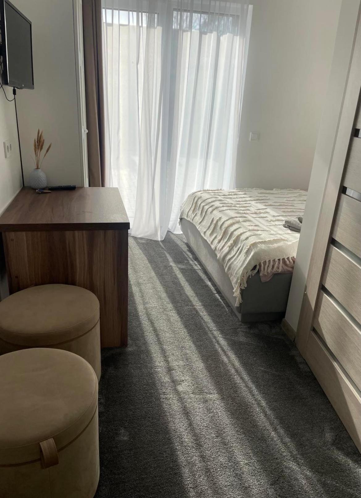 Economy Double Room - Photo 3