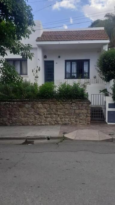 One-Bedroom House photo 3