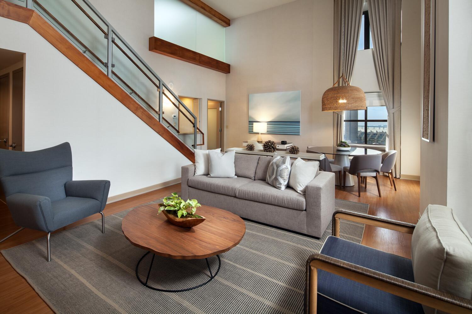 Bi-level Suite, 1 King, Sofa bed - Photo 1