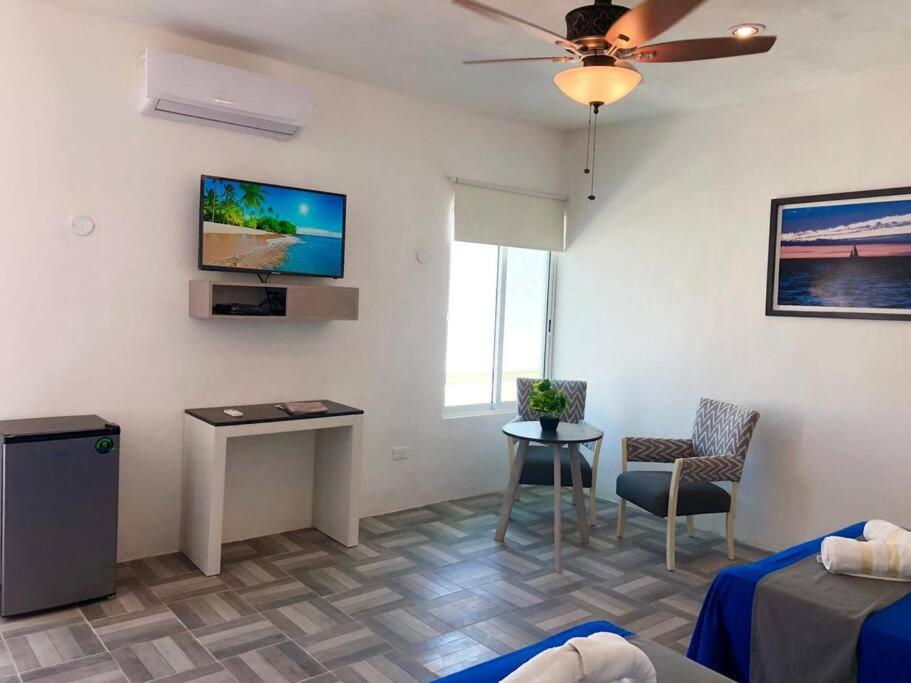 Four-Bedroom House photo 1