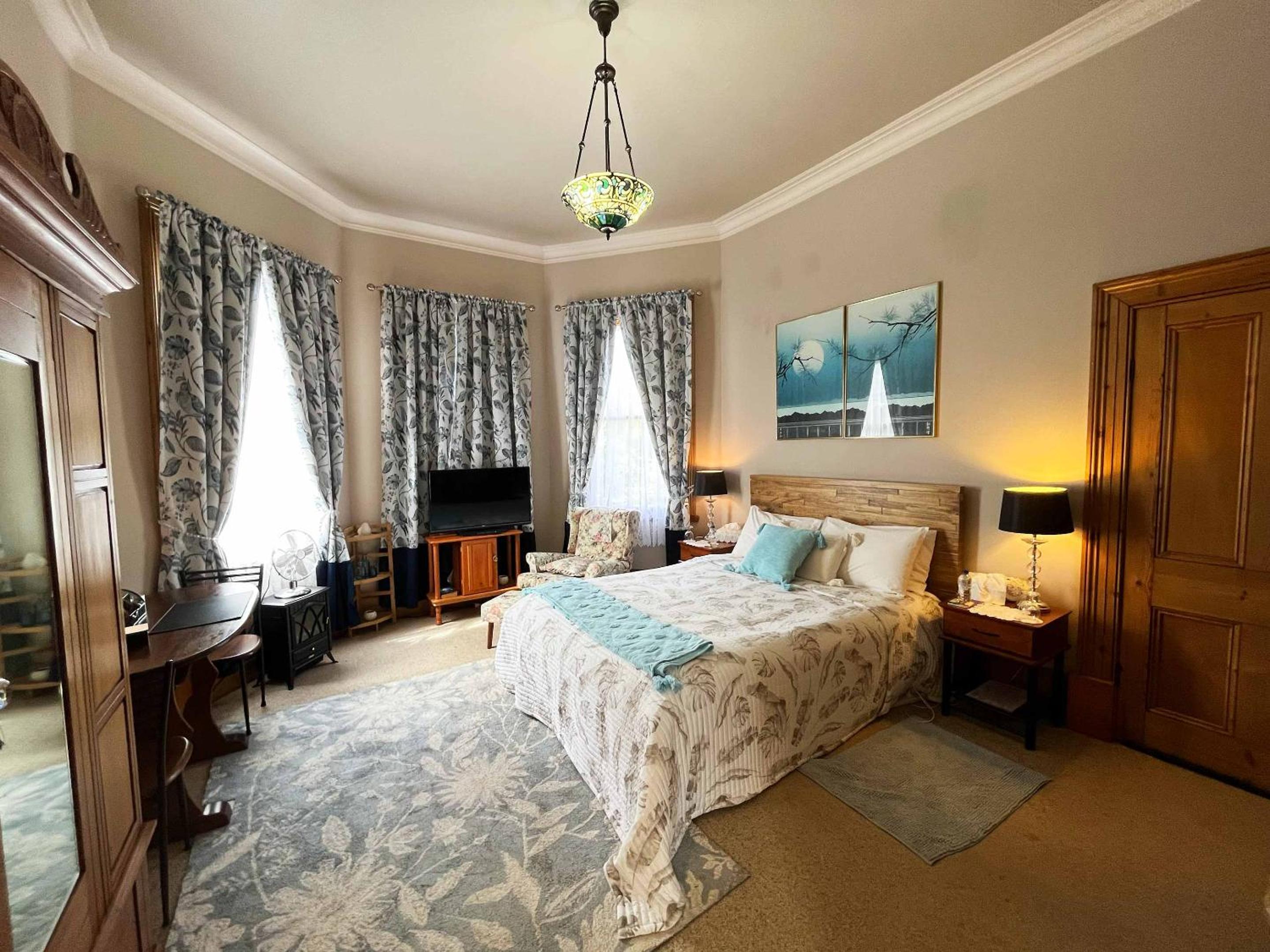 Double Room With Private Bathroom photo 1