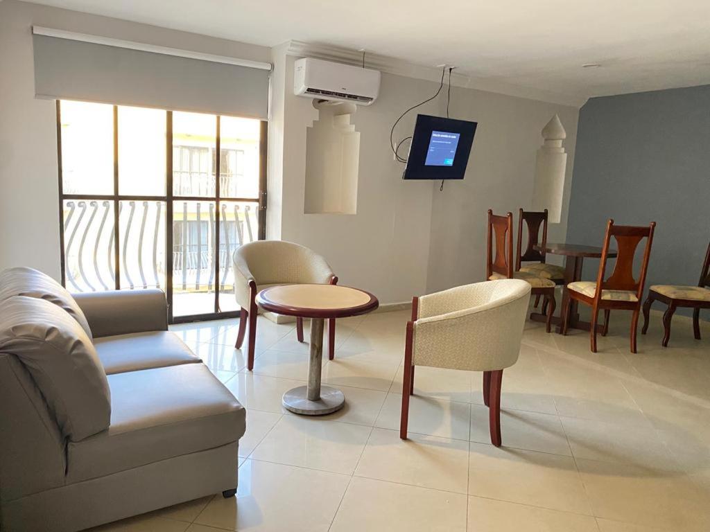 Standard Apartment - Photo 8