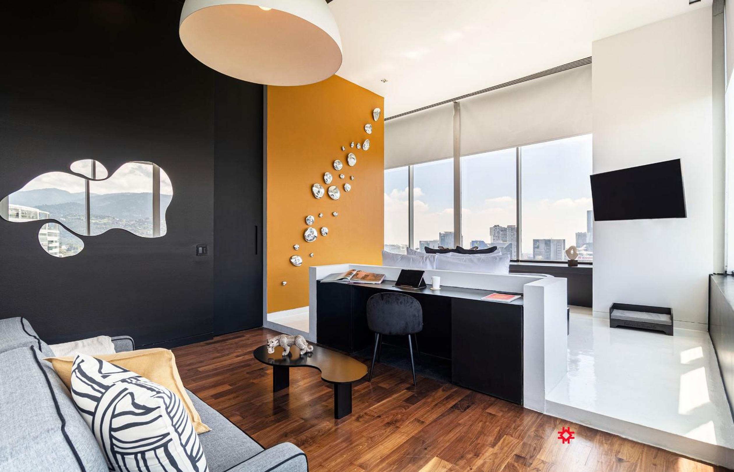 Deluxe Queen Suite - Photo 27