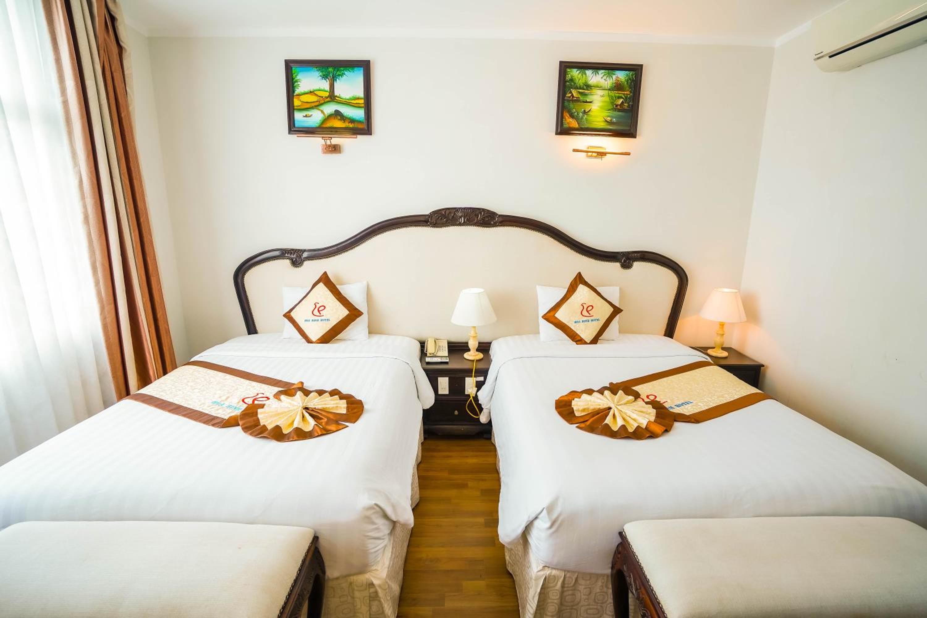 Standard Double or Twin Room - Photo 1