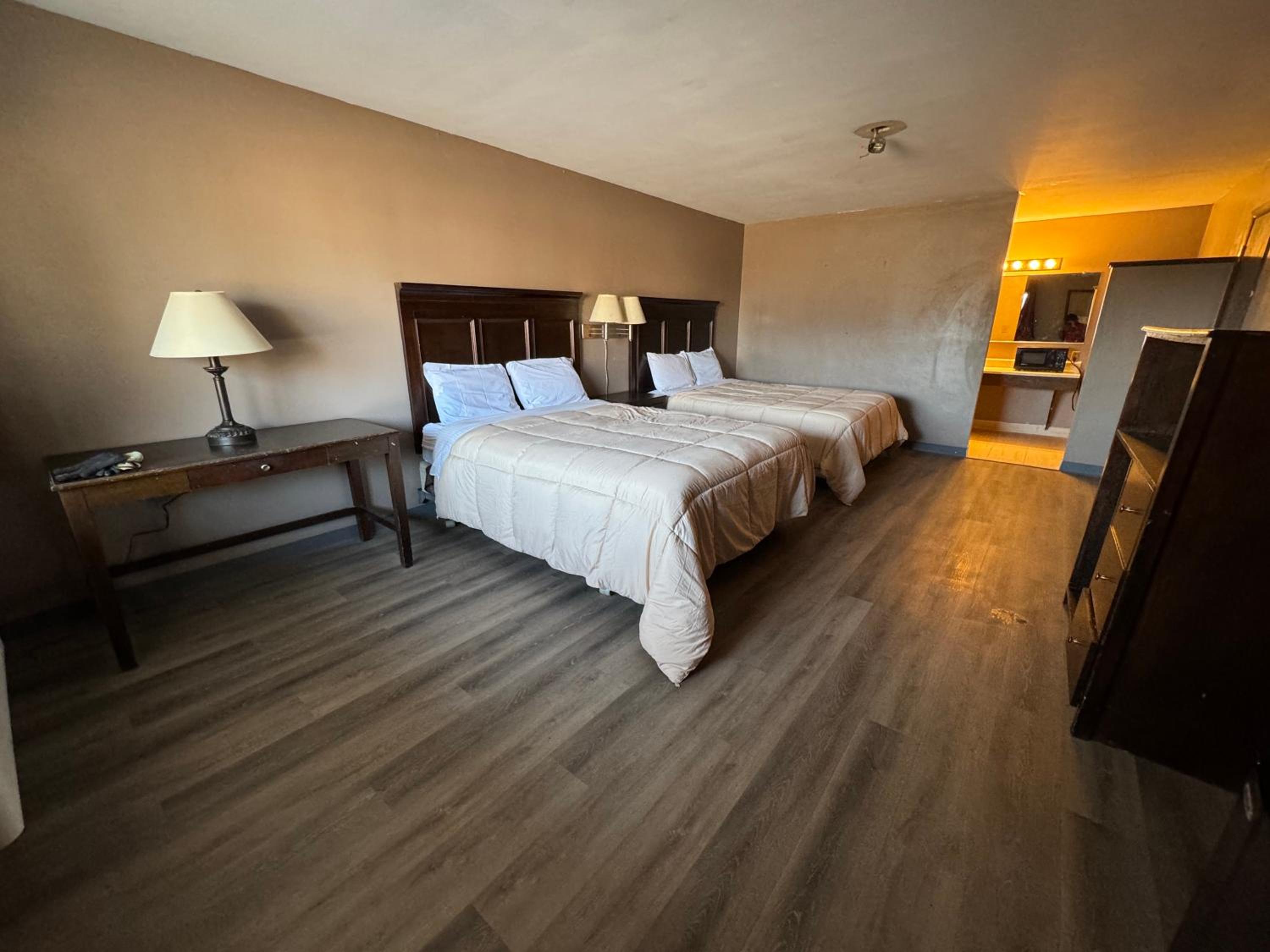 Queen Room