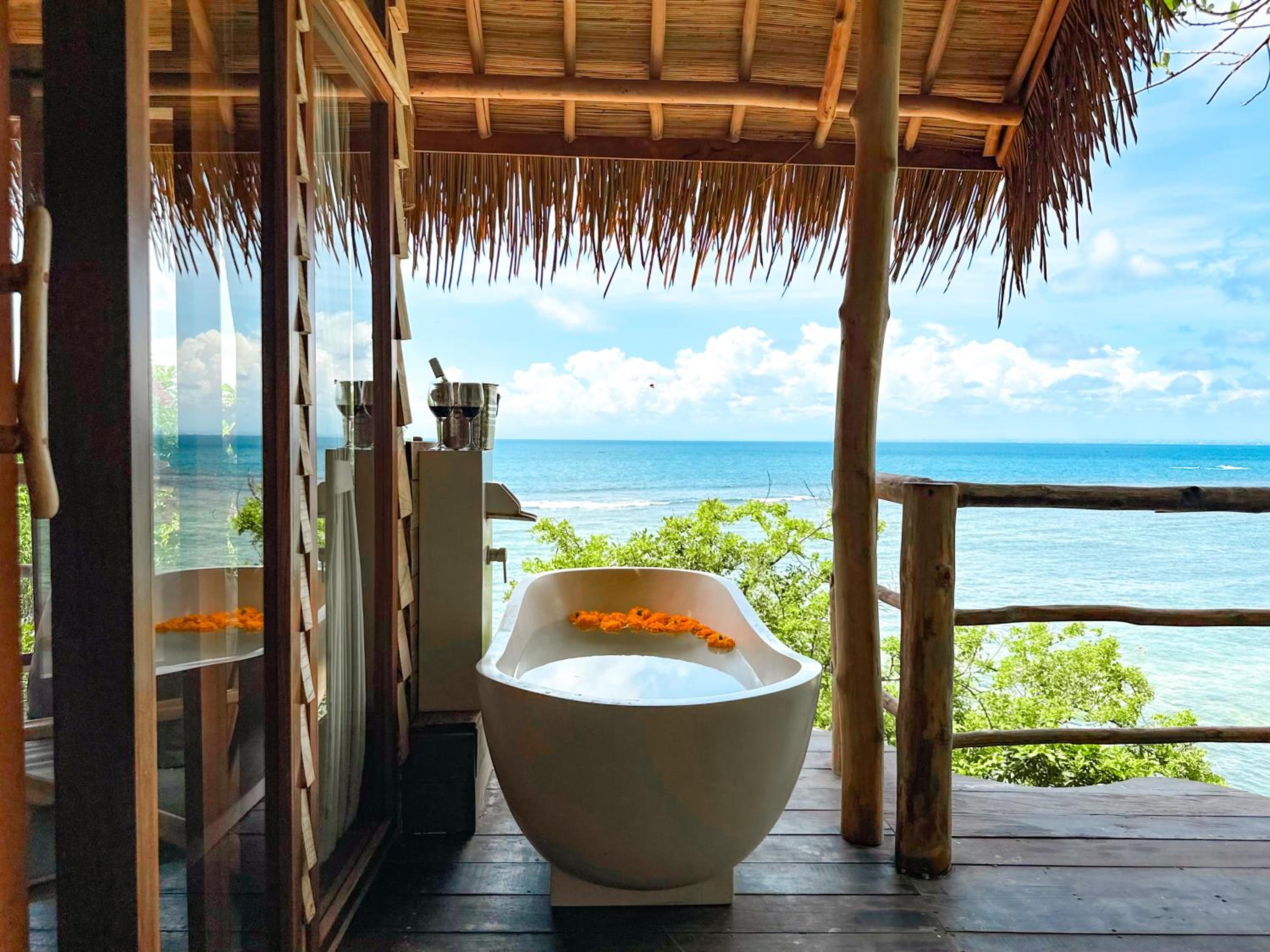 Suite with Sea View - Photo 6