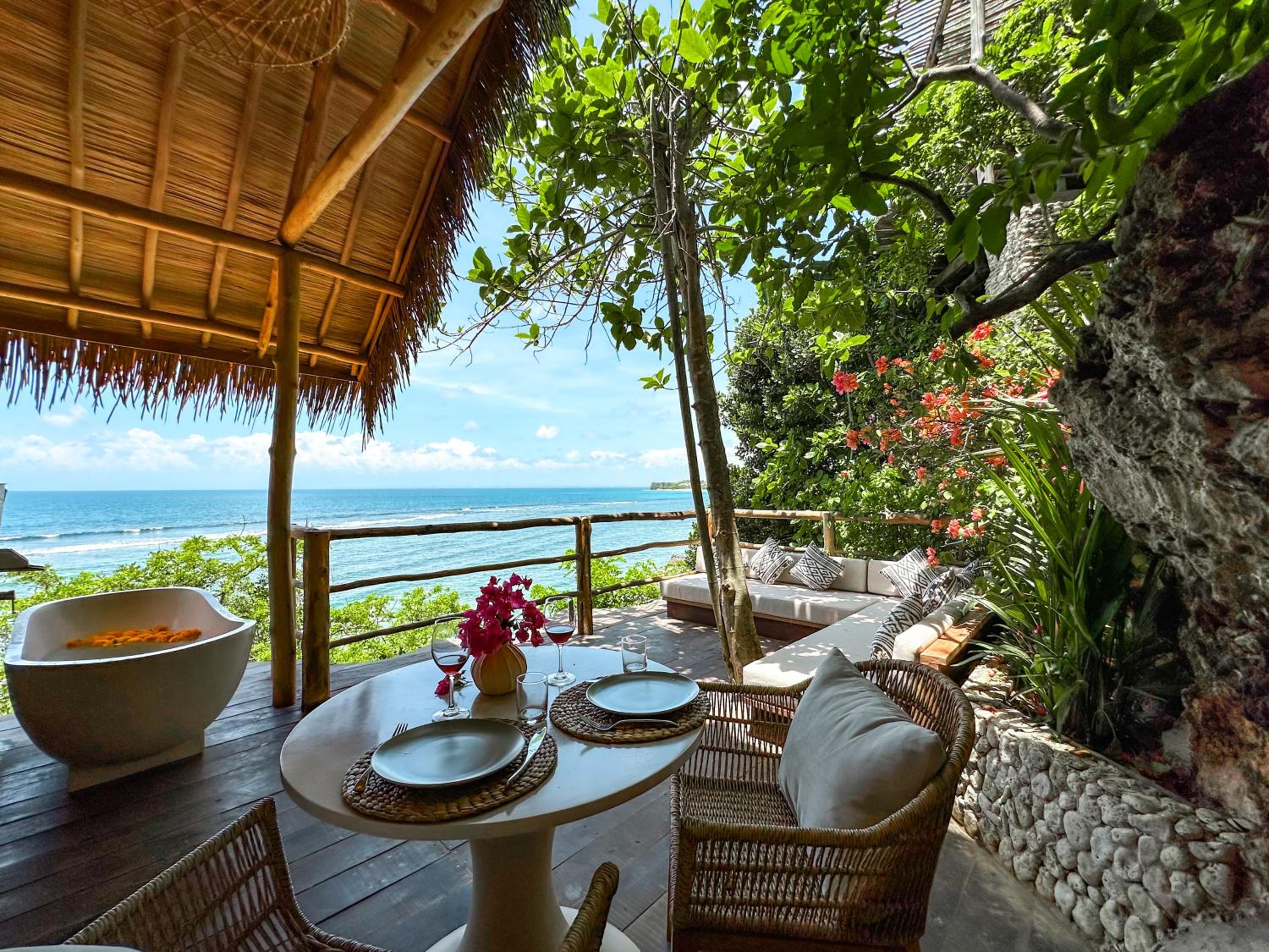 Suite with Sea View - Photo 26