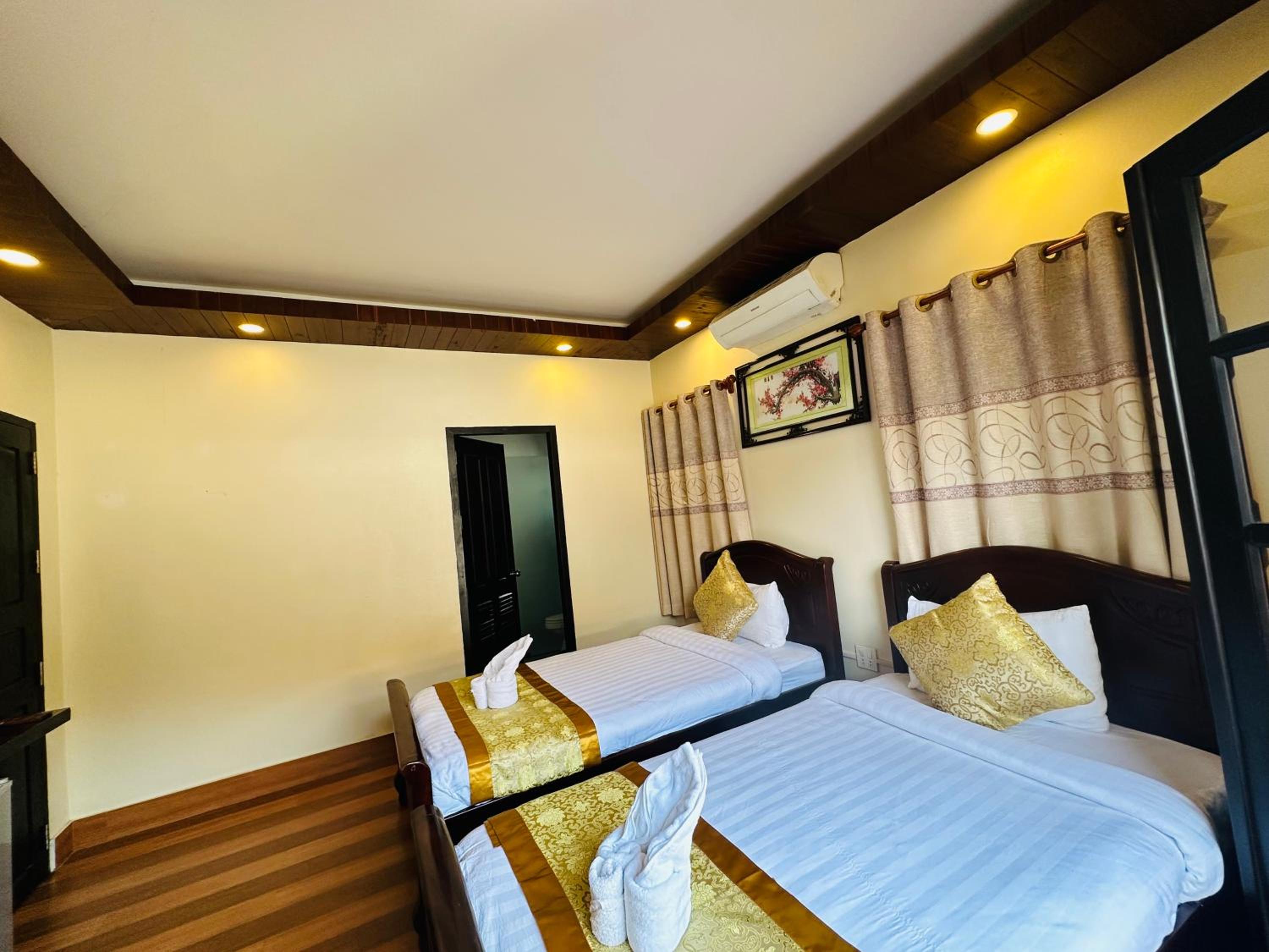 Luxury Triple Room photo 2
