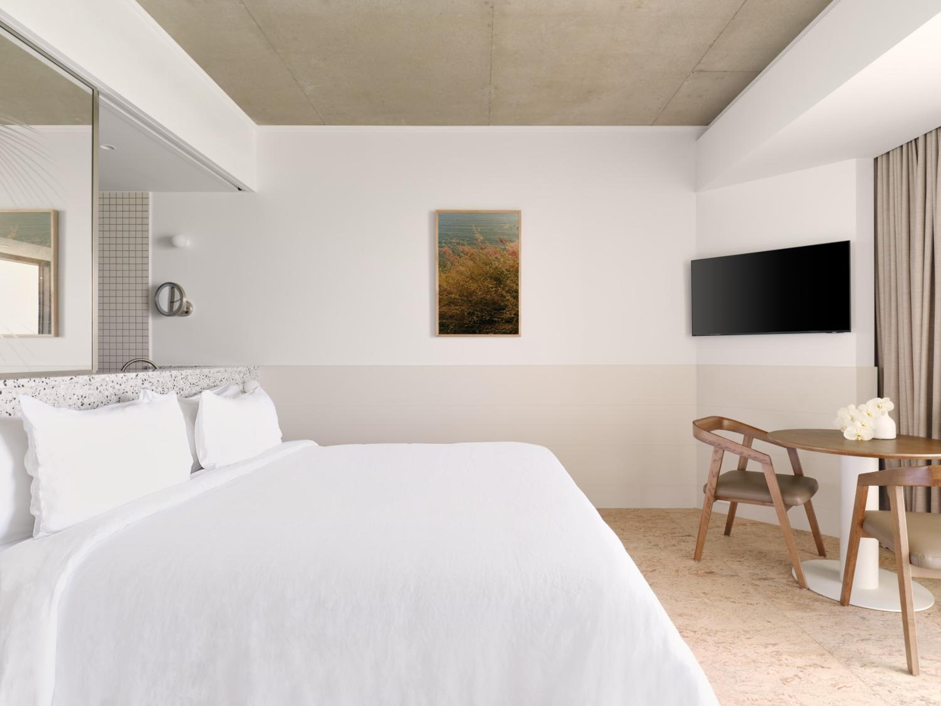 Ocean Accessible King or Twin Room photo 1