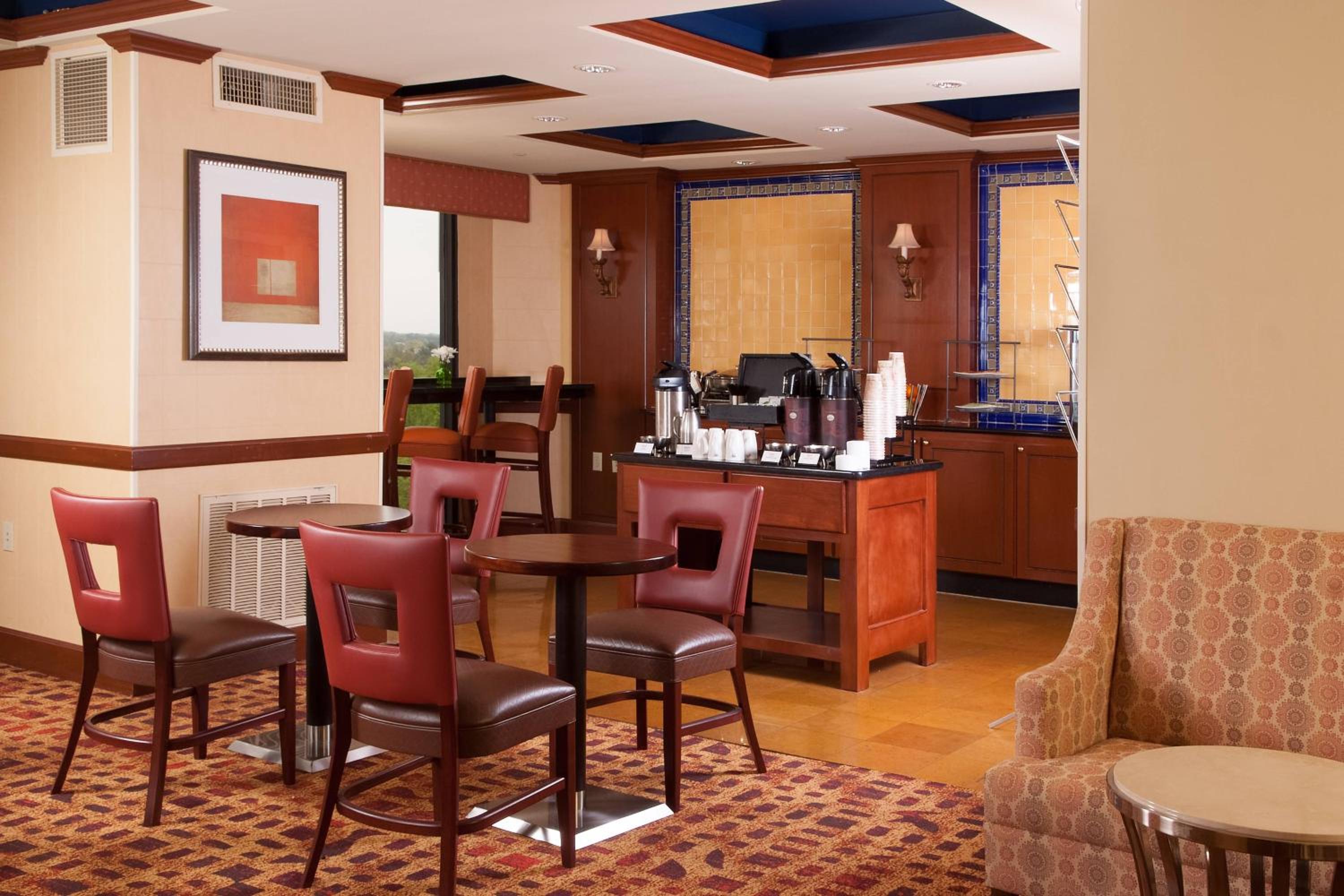 King Room Concierge Level - Photo 2