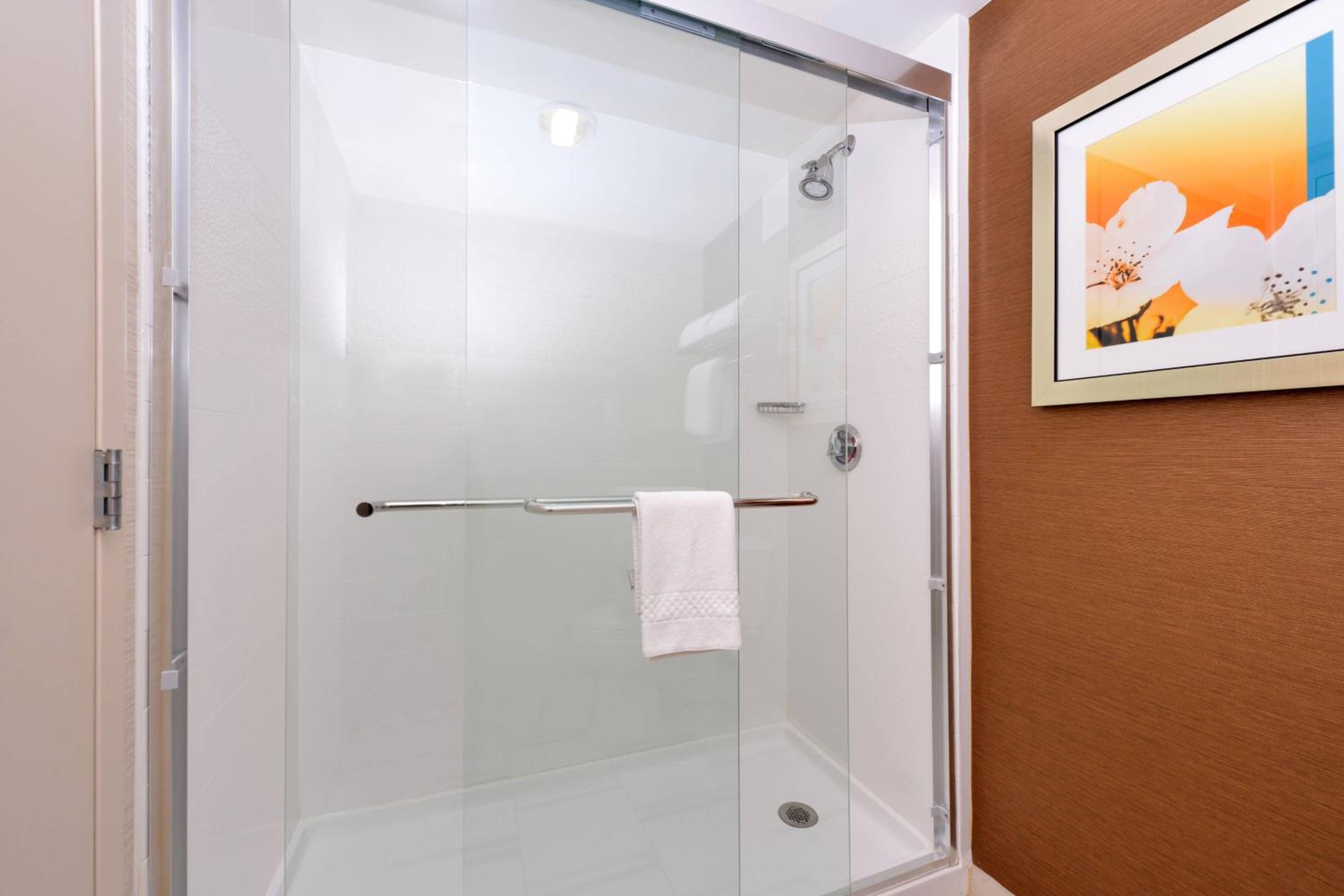 Queen Room with Two Queen Beds (No Resort Fee)