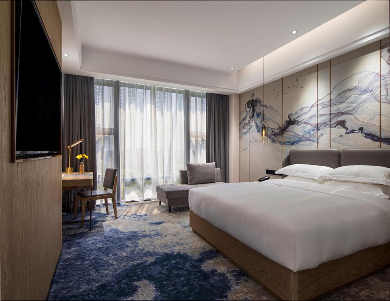 Deluxe Double Room with Bath