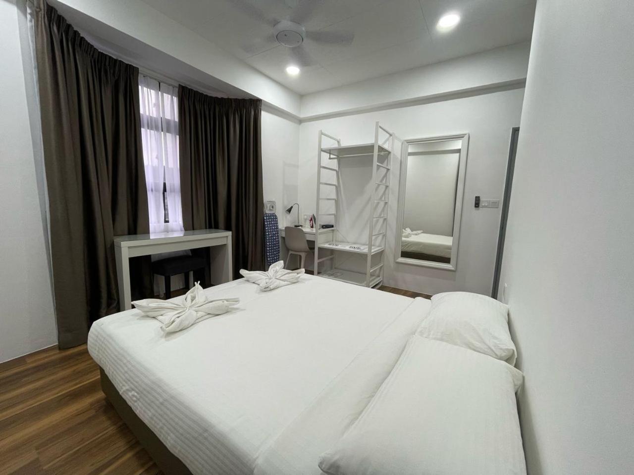 Two-Bedroom Apartment photo 2