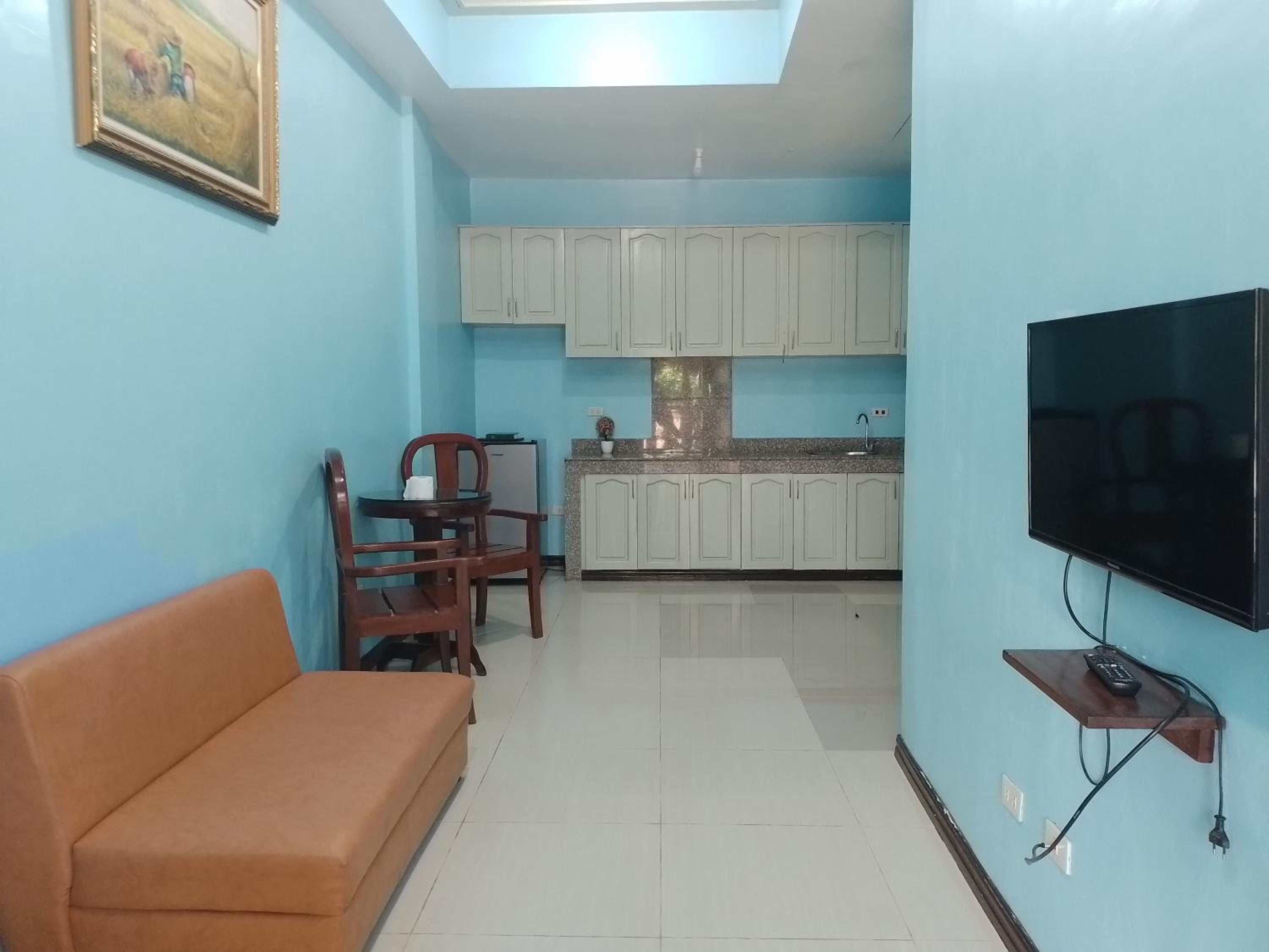 Double Room - Photo 4