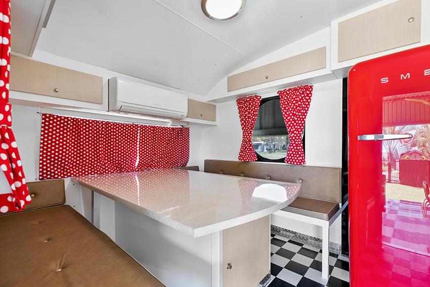 Retro Bel Air Caravan (with Private External Bathroom) photo 3