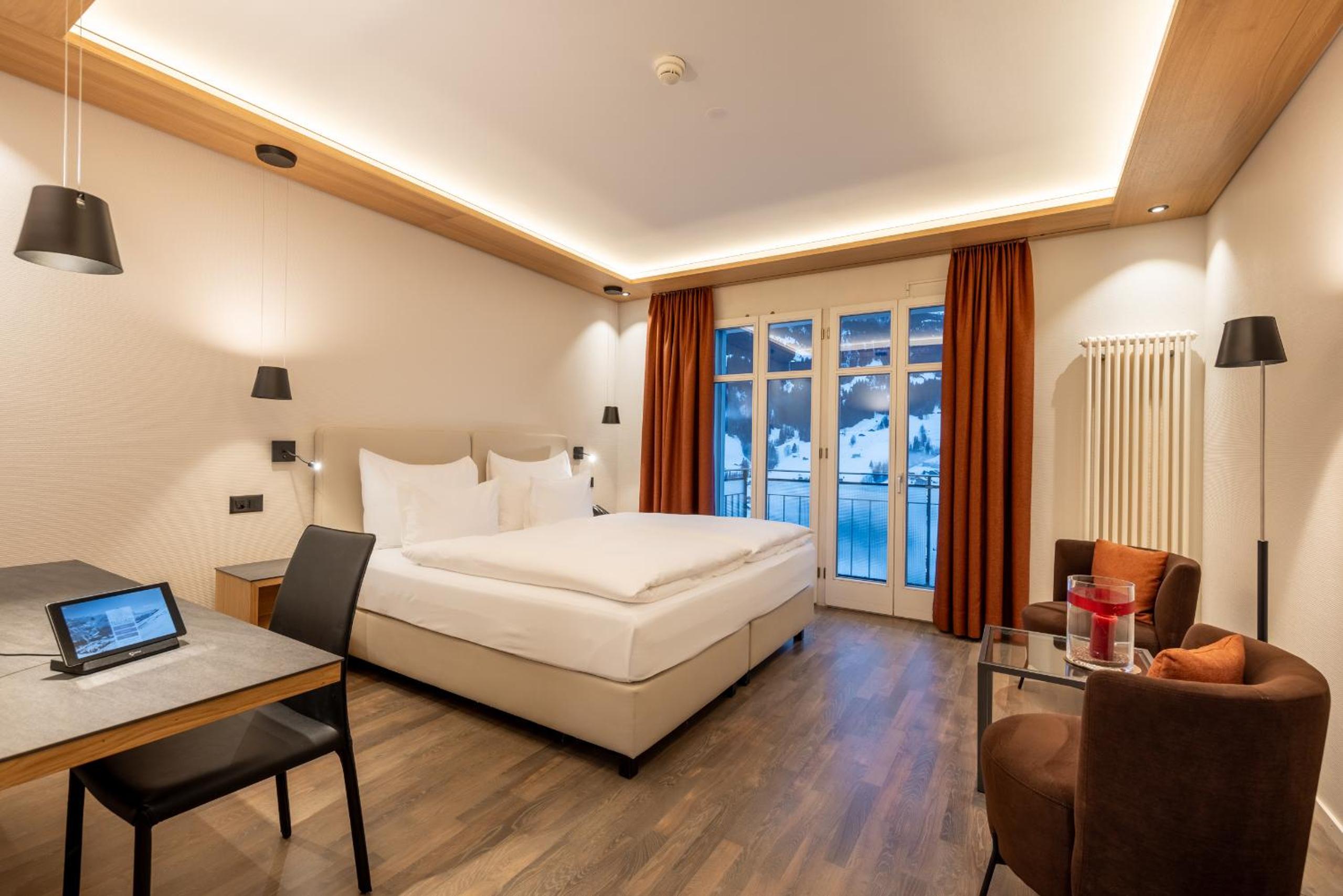 Classic Double or Twin Room -  Eiger View with A/C - Photo 1