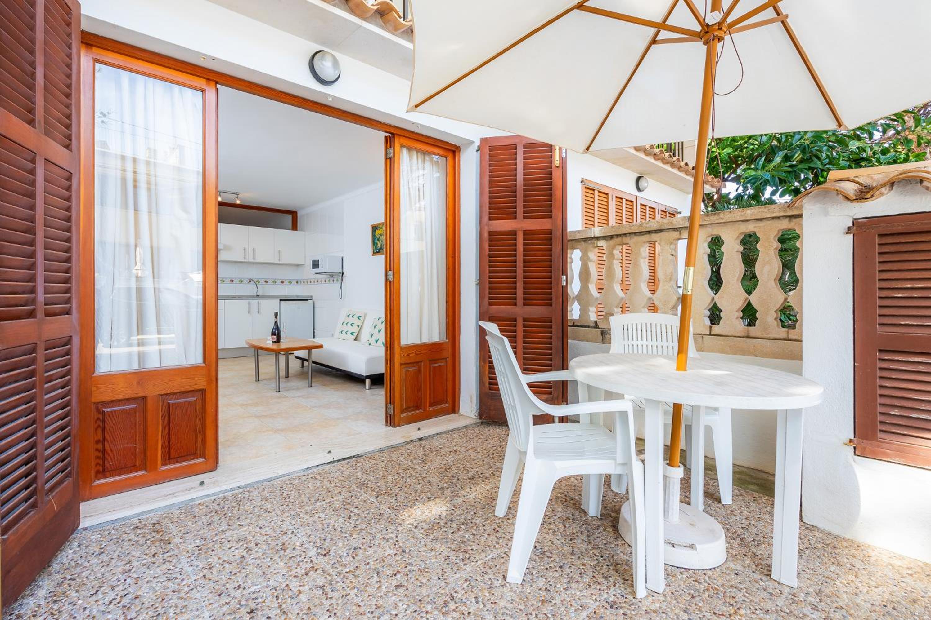 Superior One-Bedroom Apartment With Balcony photo 2
