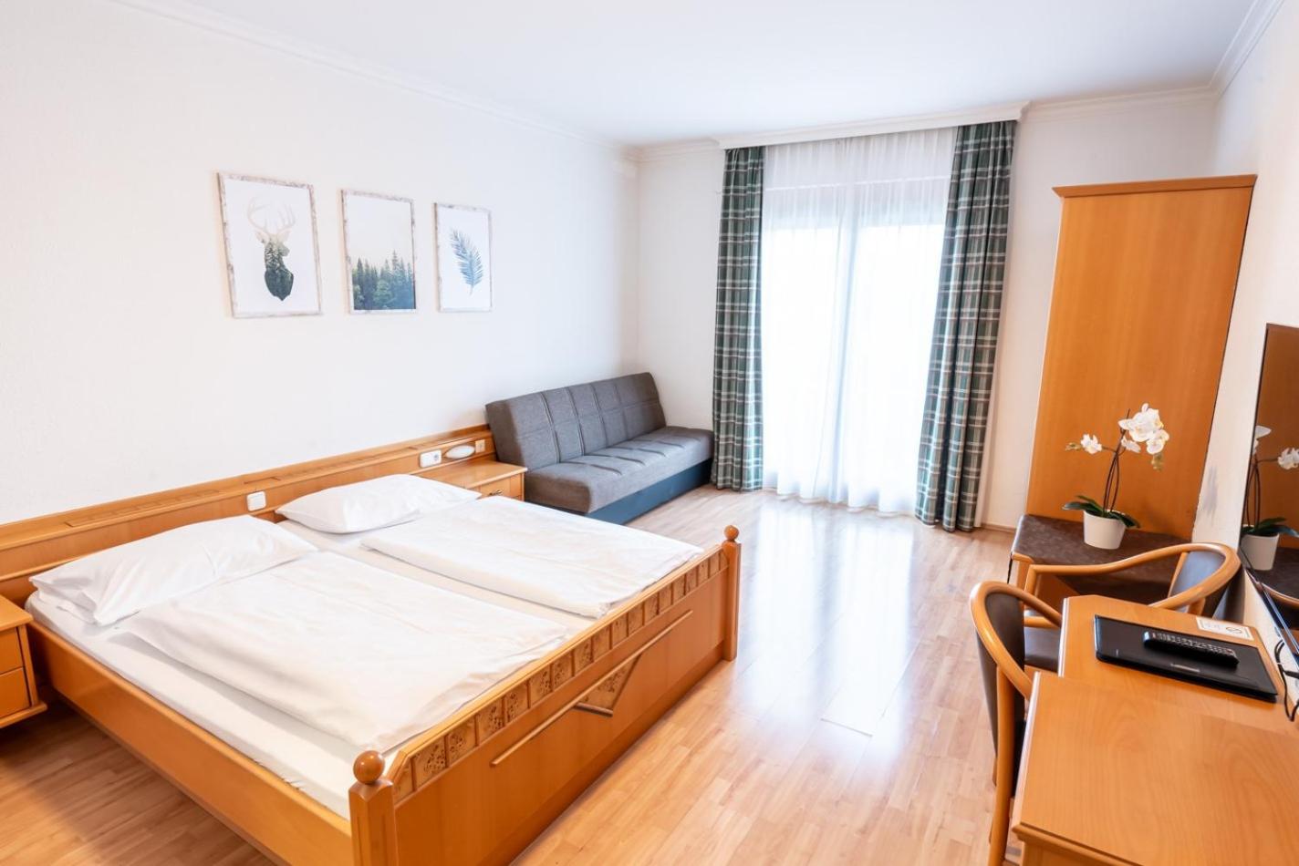 Double Room with Balcony - Annex