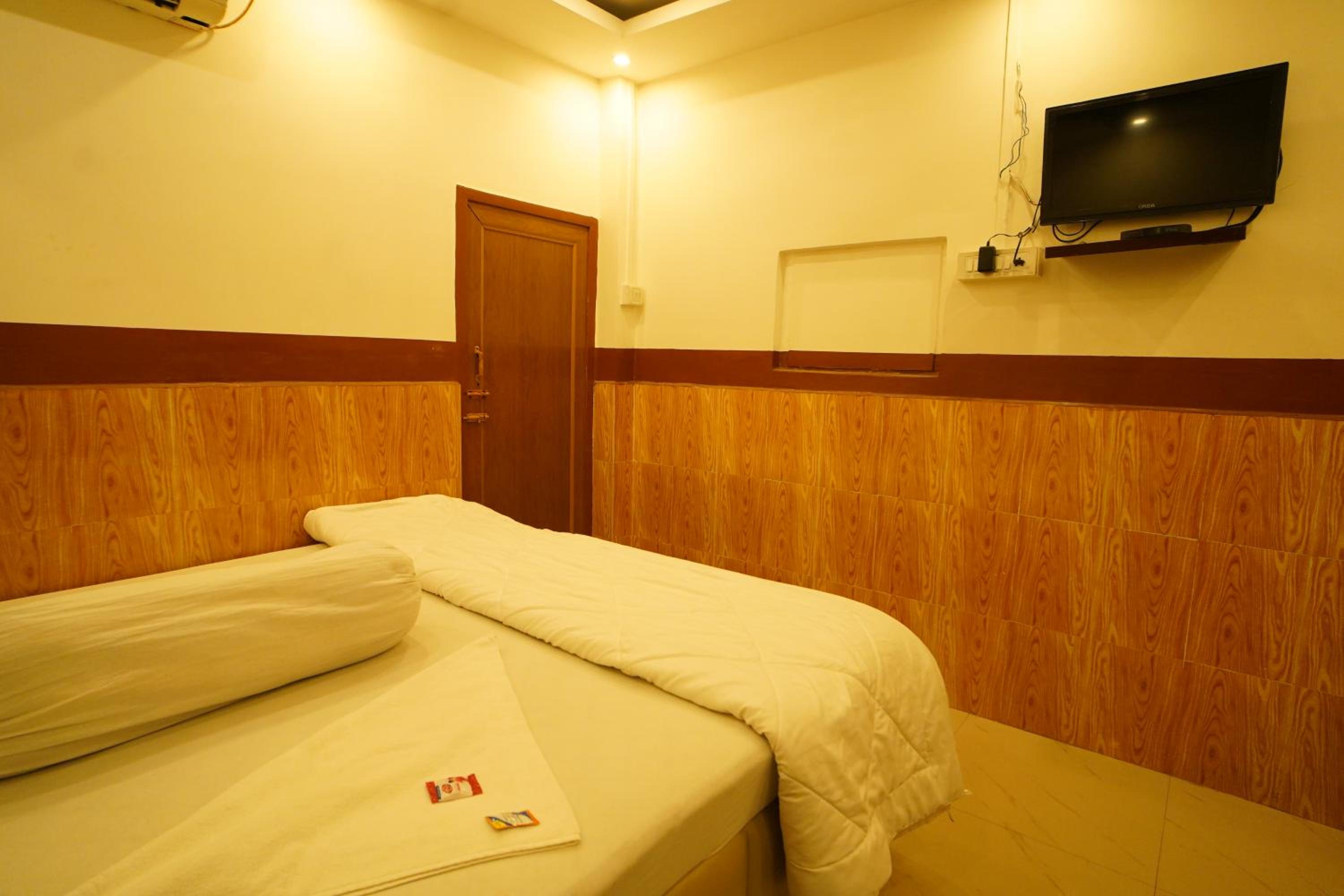 Deluxe Queen Room photo 3