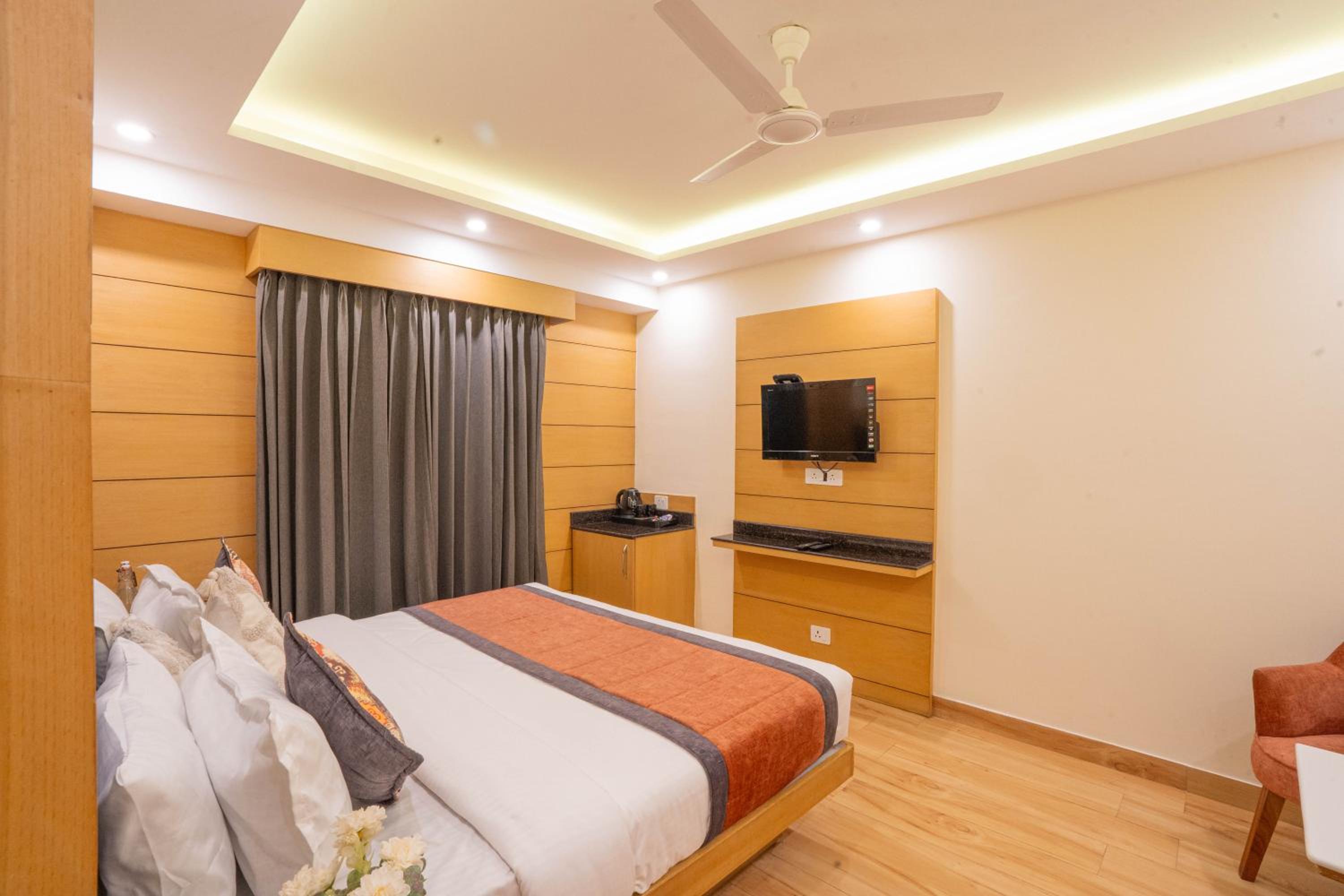 Deluxe Double Room - Photo 5
