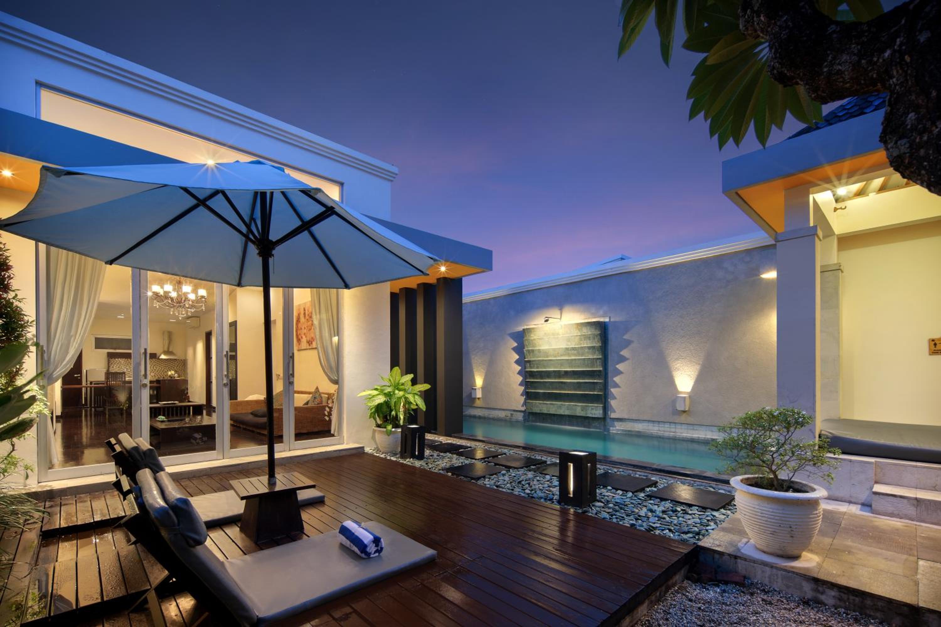 Royal Villa with Private pool - Photo 5