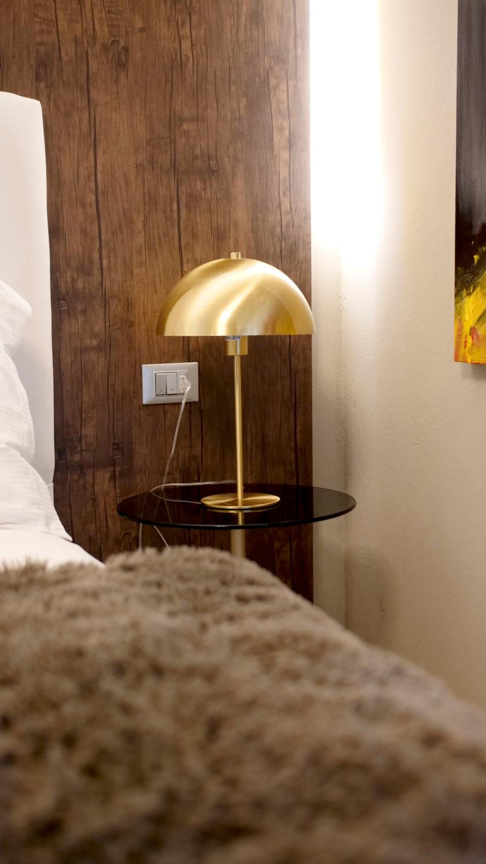 Deluxe Junior Suite - Photo 12