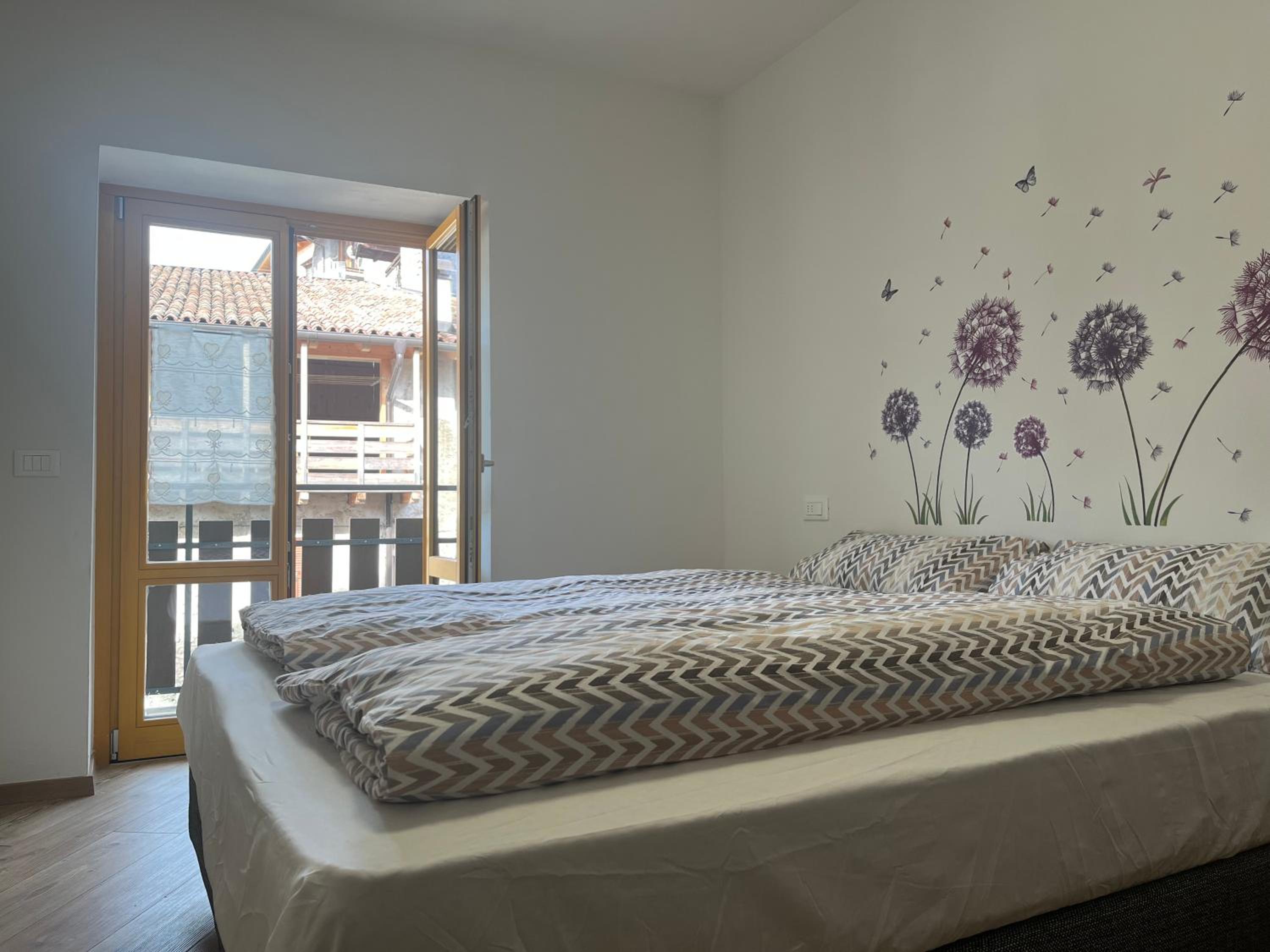Apartment With Balcony photo 1