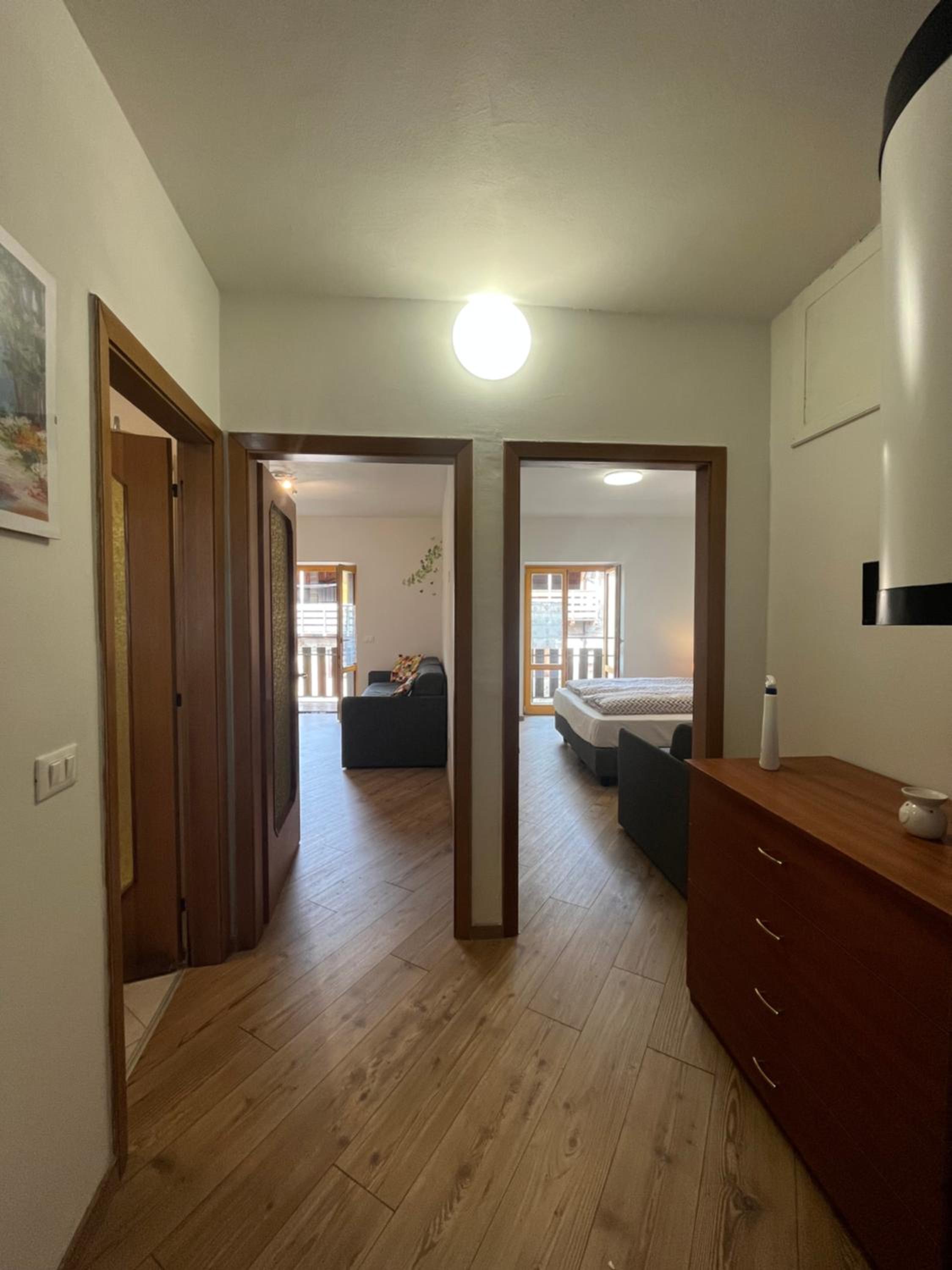 Apartment With Balcony photo 2
