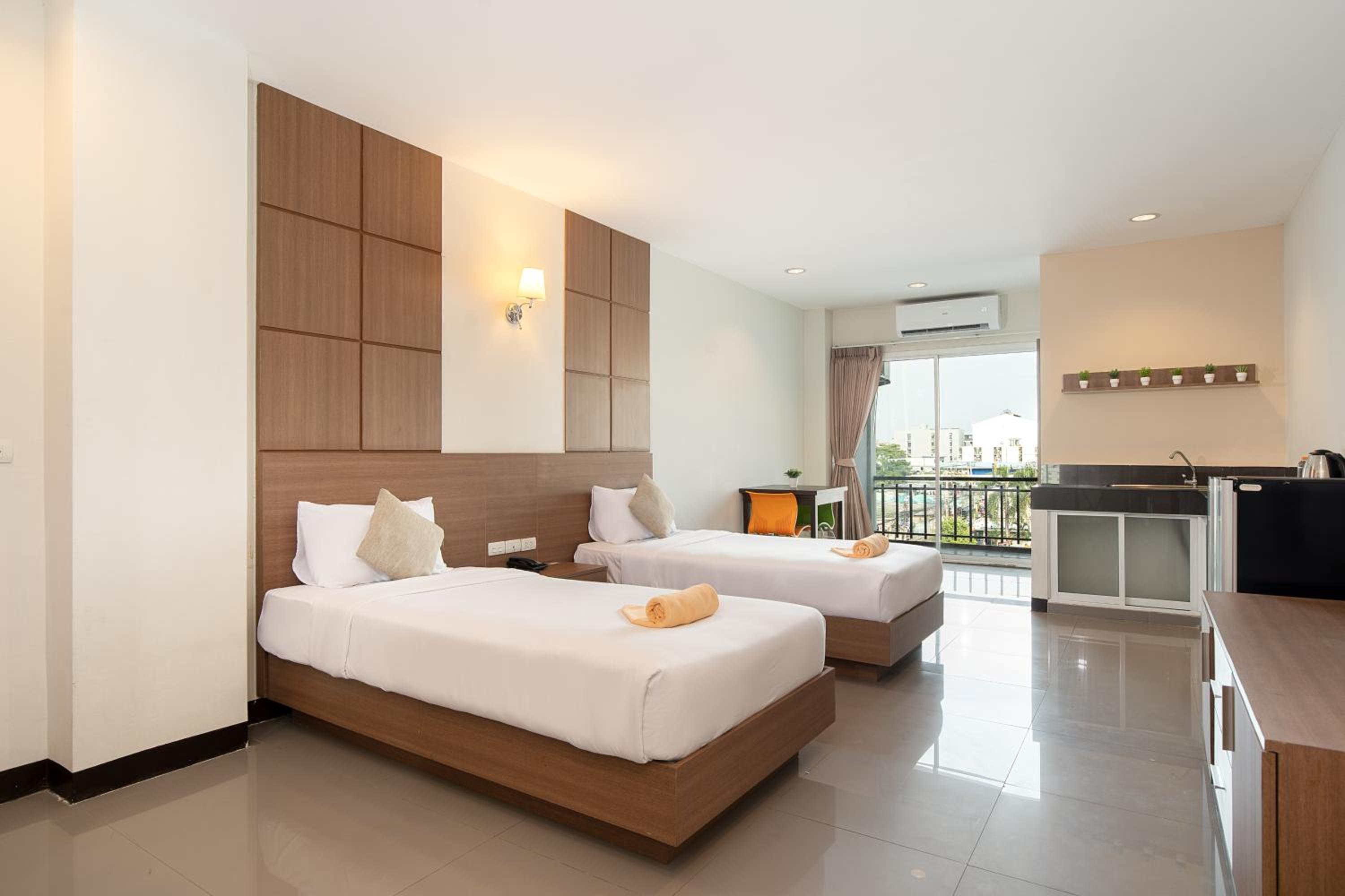 Superior Twin Room - Photo 1