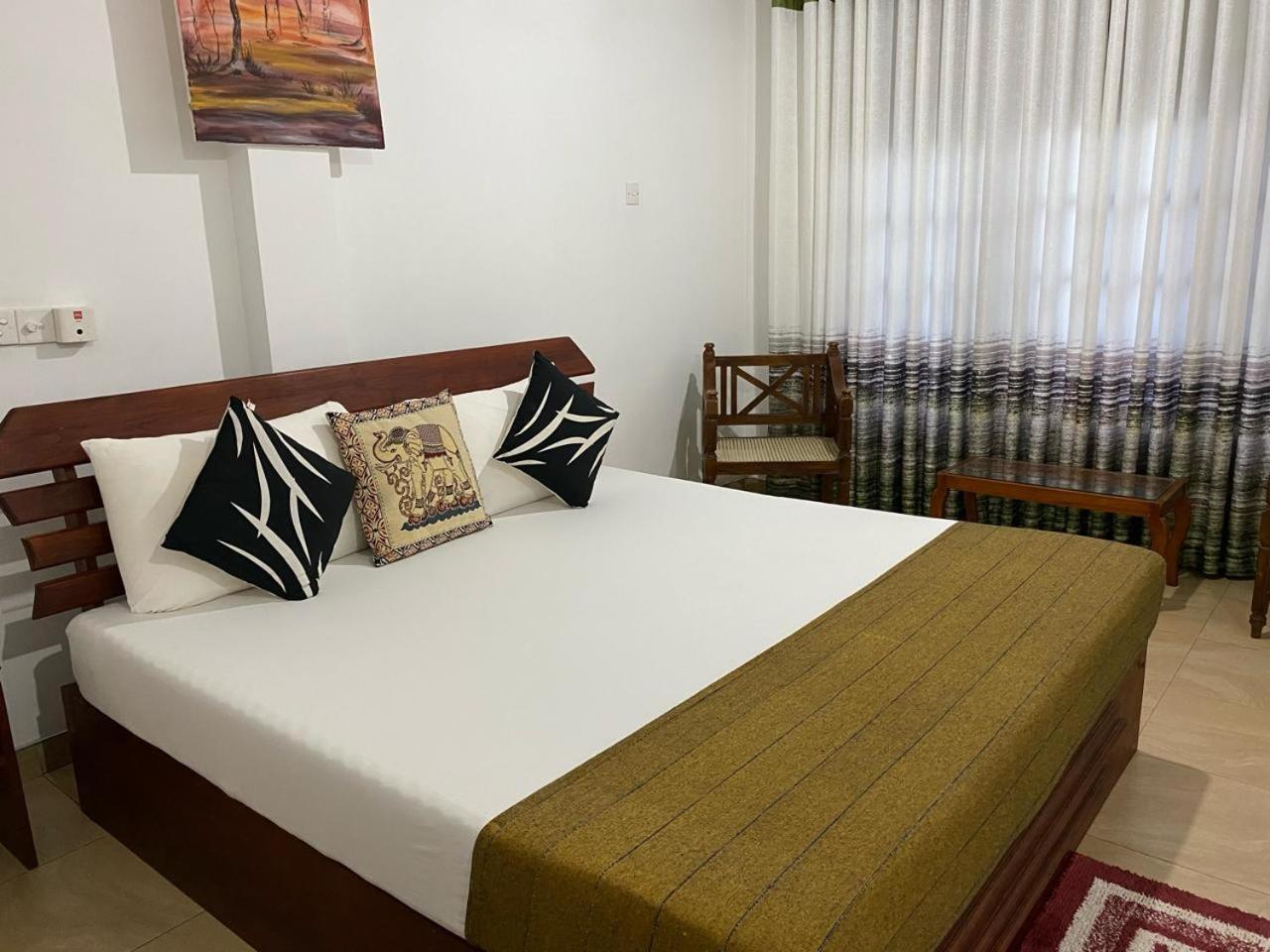 Deluxe Single Room with Balcony photo 3